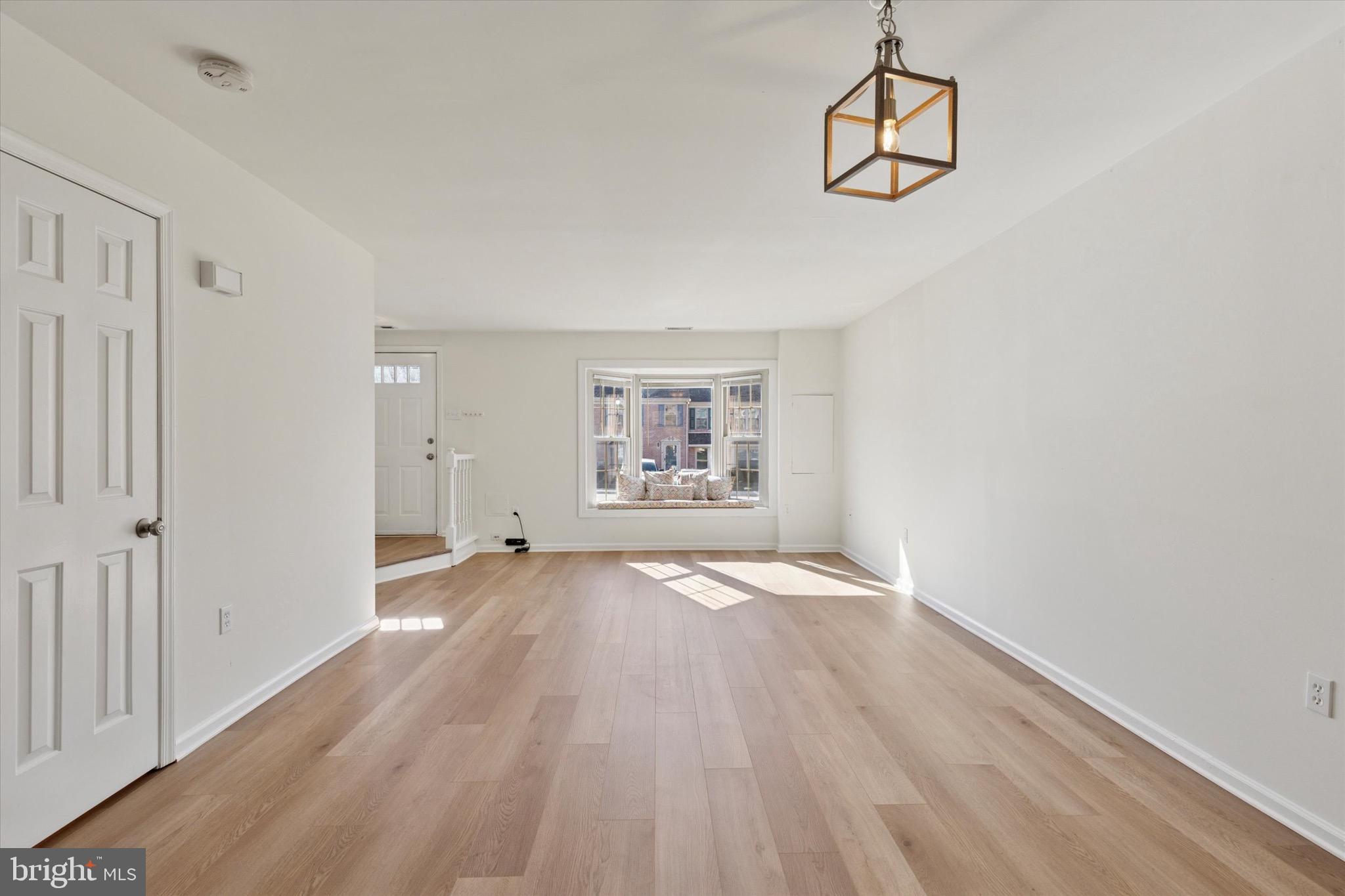 MAPLE GLEN - Residential Lease