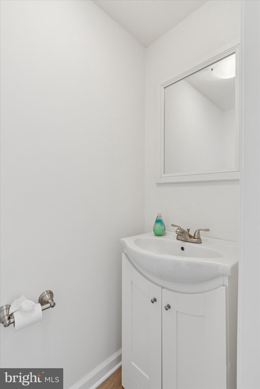 MAPLE GLEN - Residential Lease