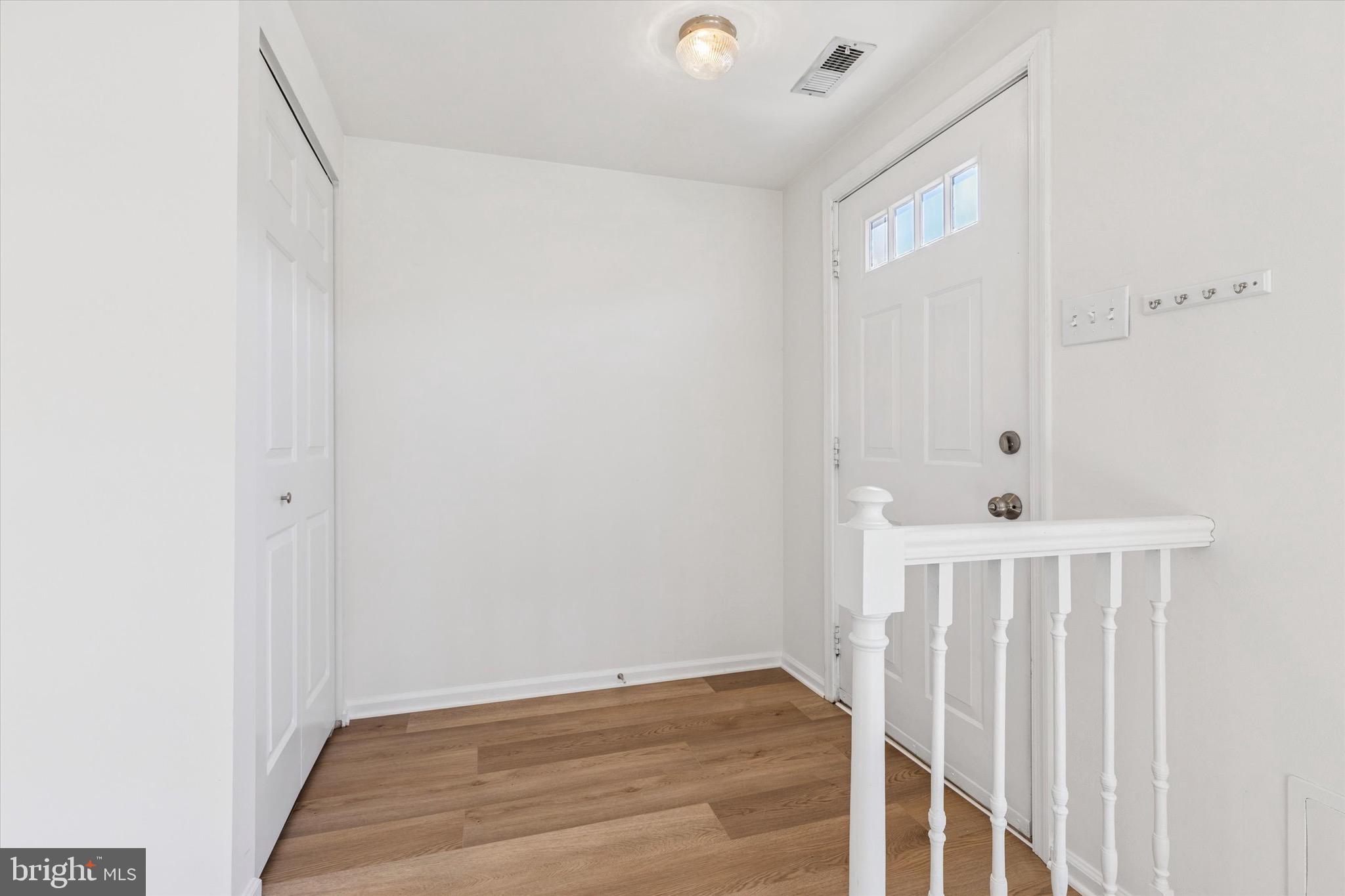 MAPLE GLEN - Residential Lease
