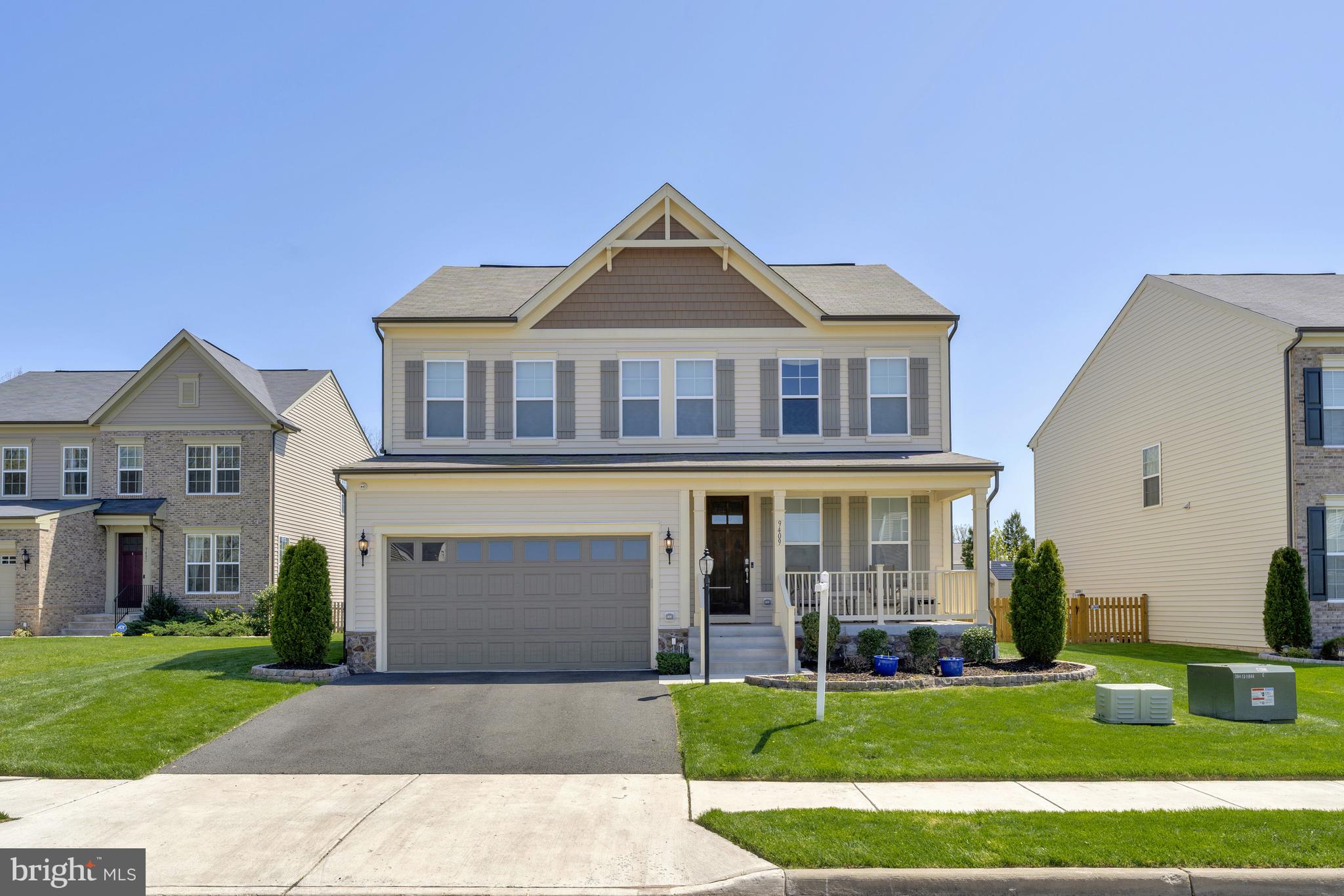 CAYDEN RIDGE - Residential