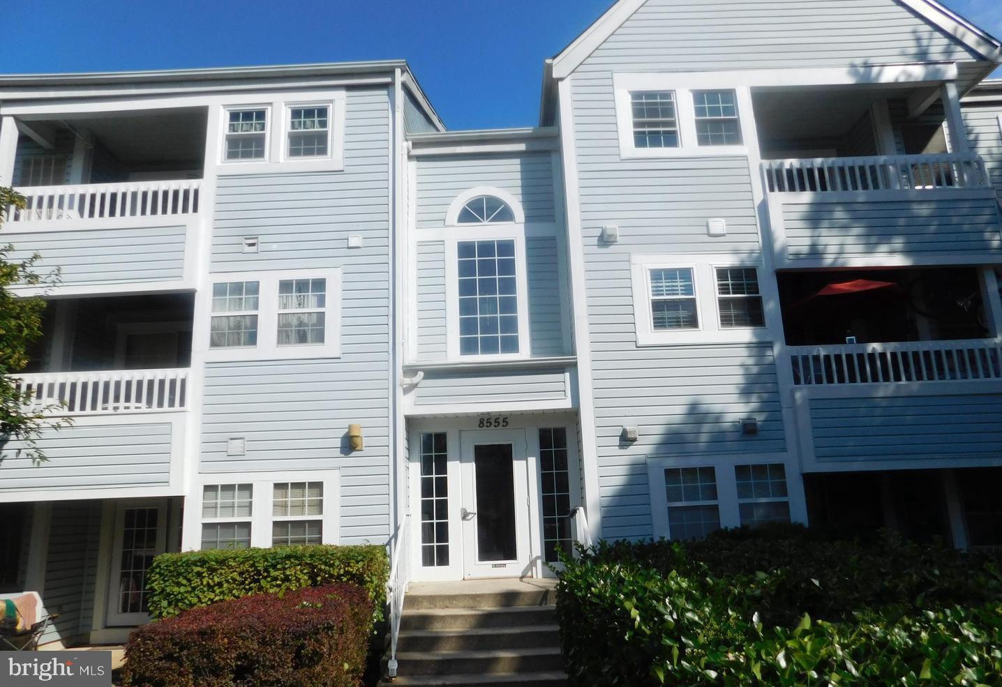 VILLAGE OF MONTGOMERY RUN - Residential