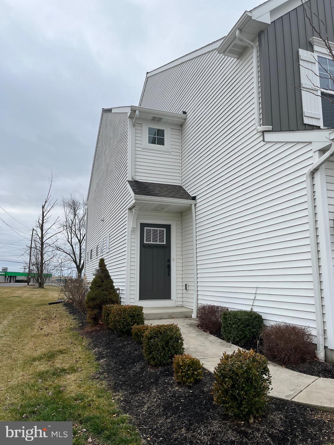 LANDOVER COURT - Residential Lease