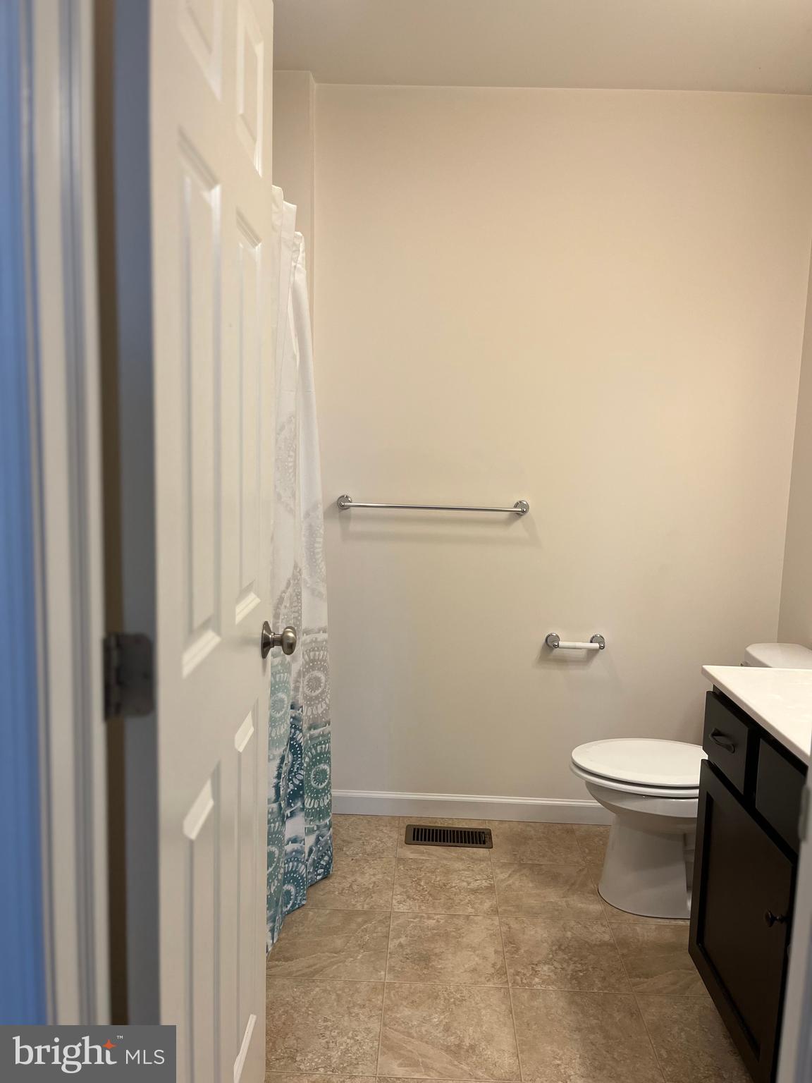 LANDOVER COURT - Residential Lease