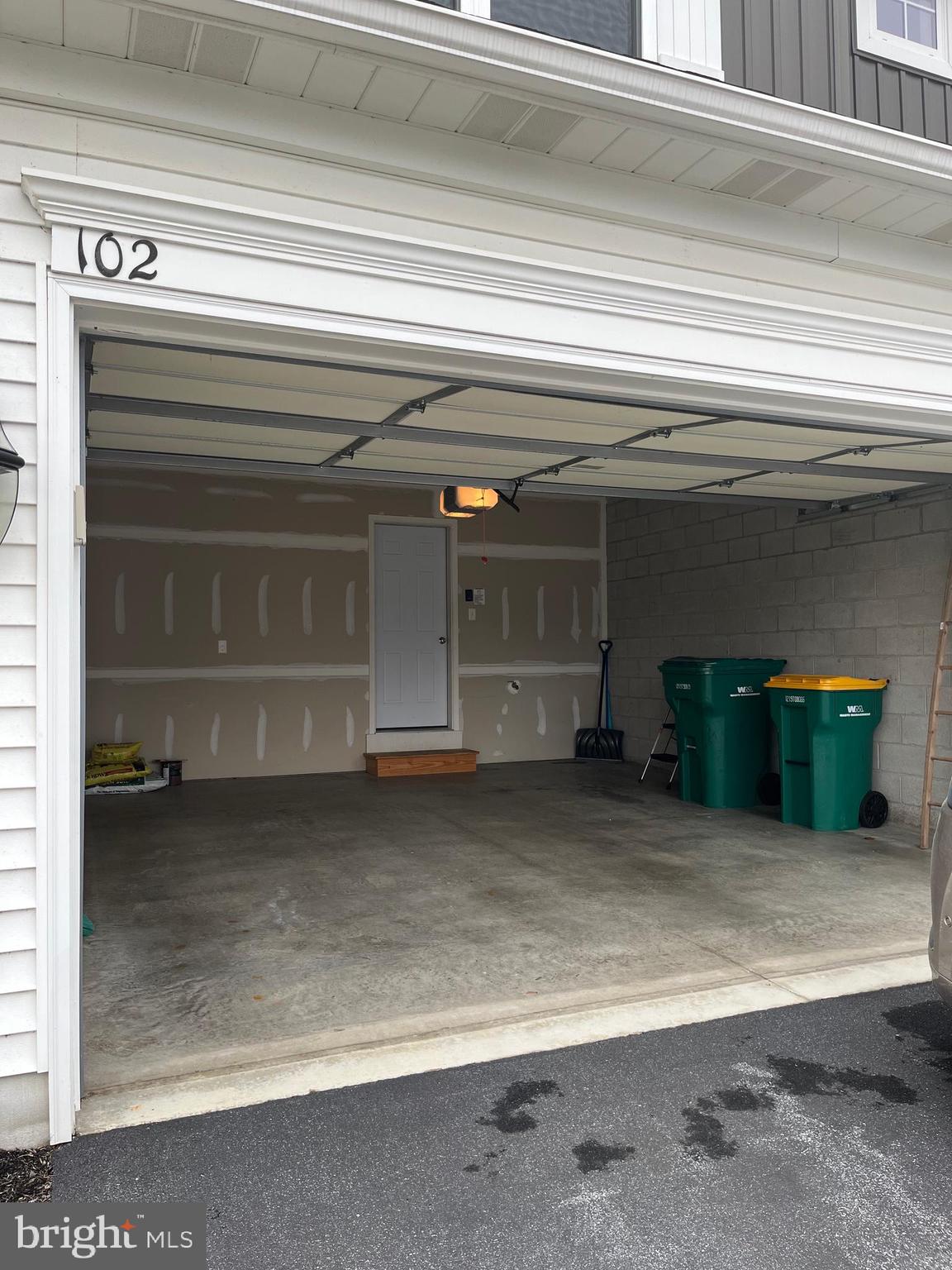 LANDOVER COURT - Residential Lease