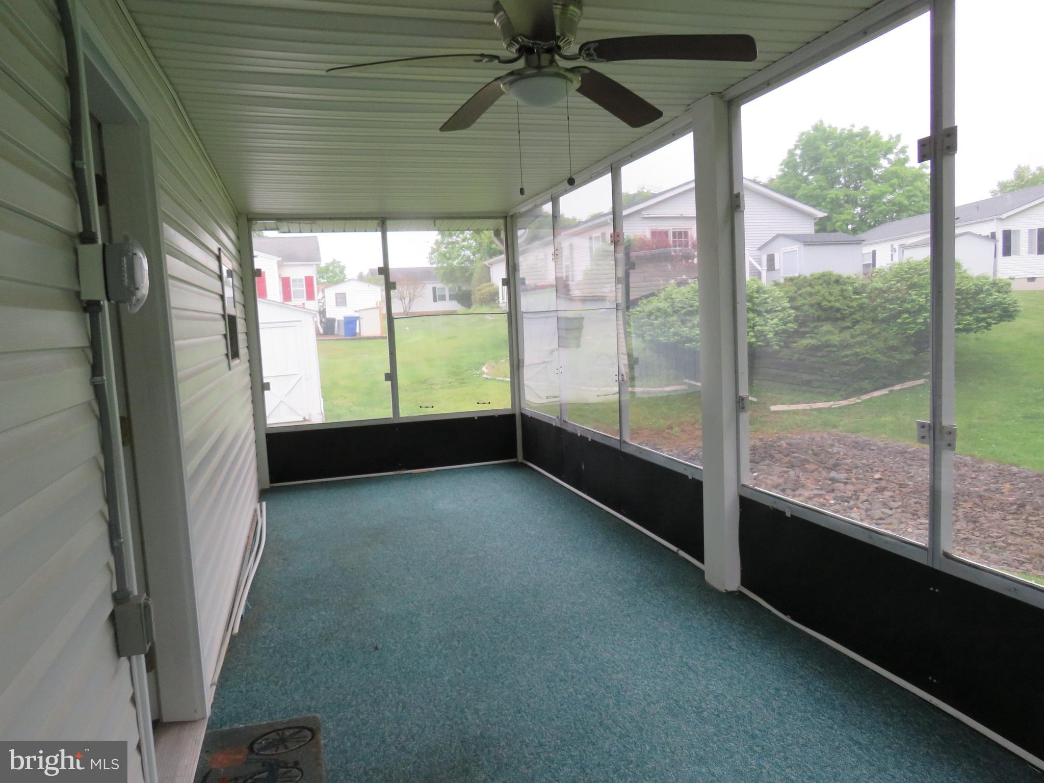 BUCKINGHAM SPRINGS - Residential
