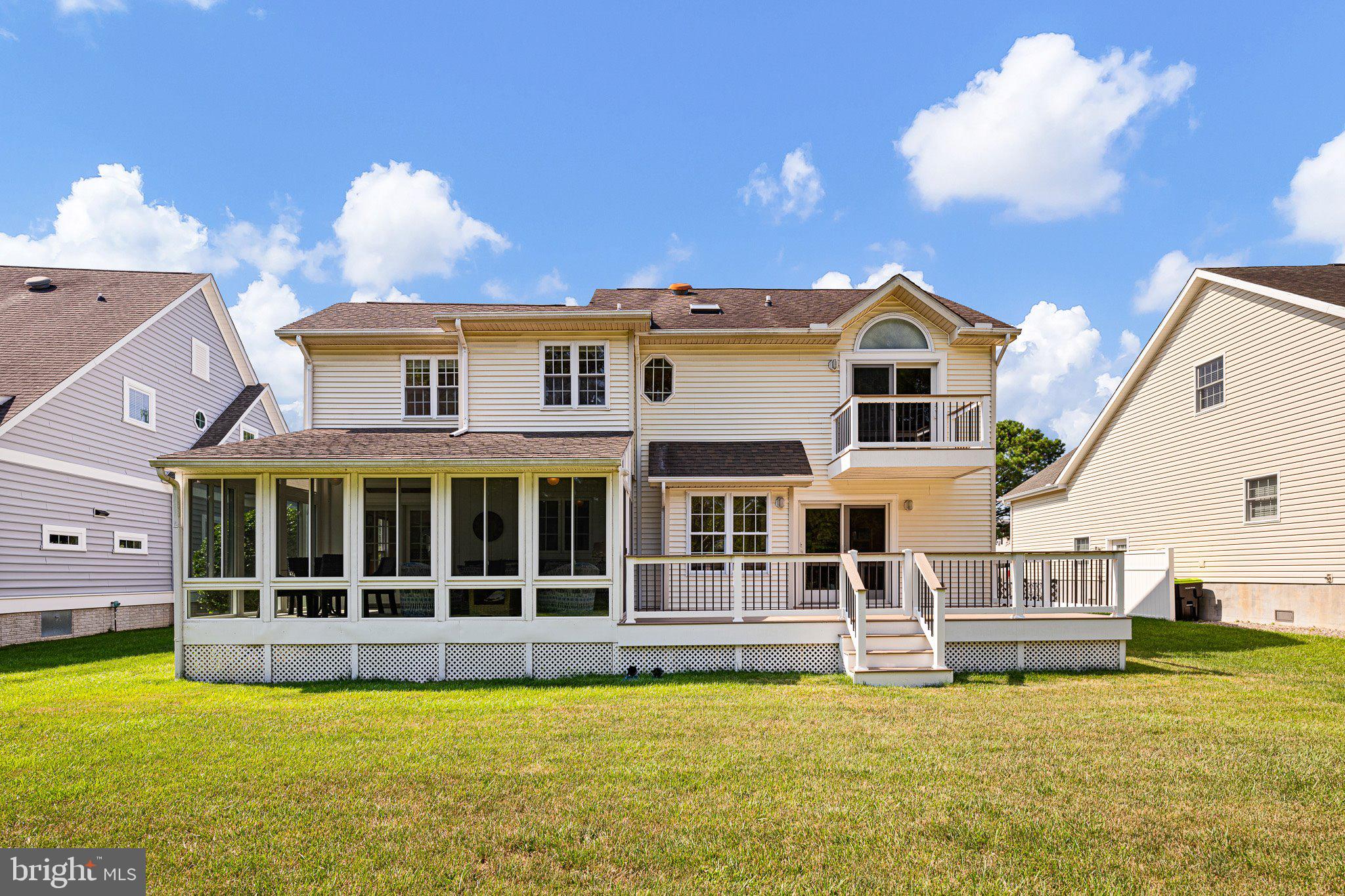 SALT POND - Residential