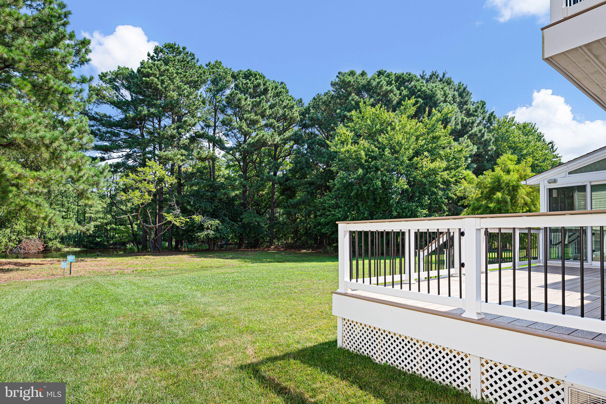 SALT POND - Residential