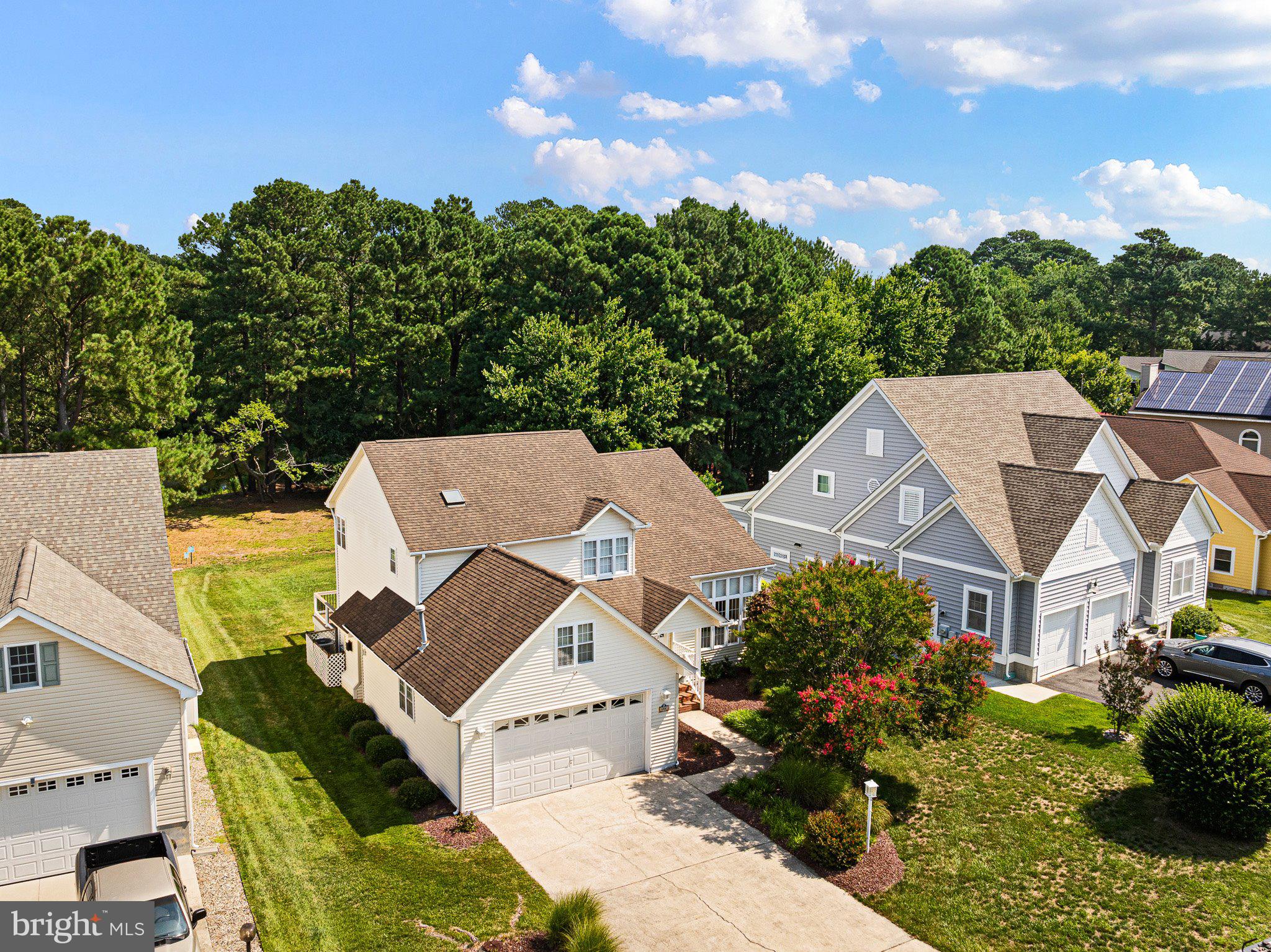 SALT POND - Residential