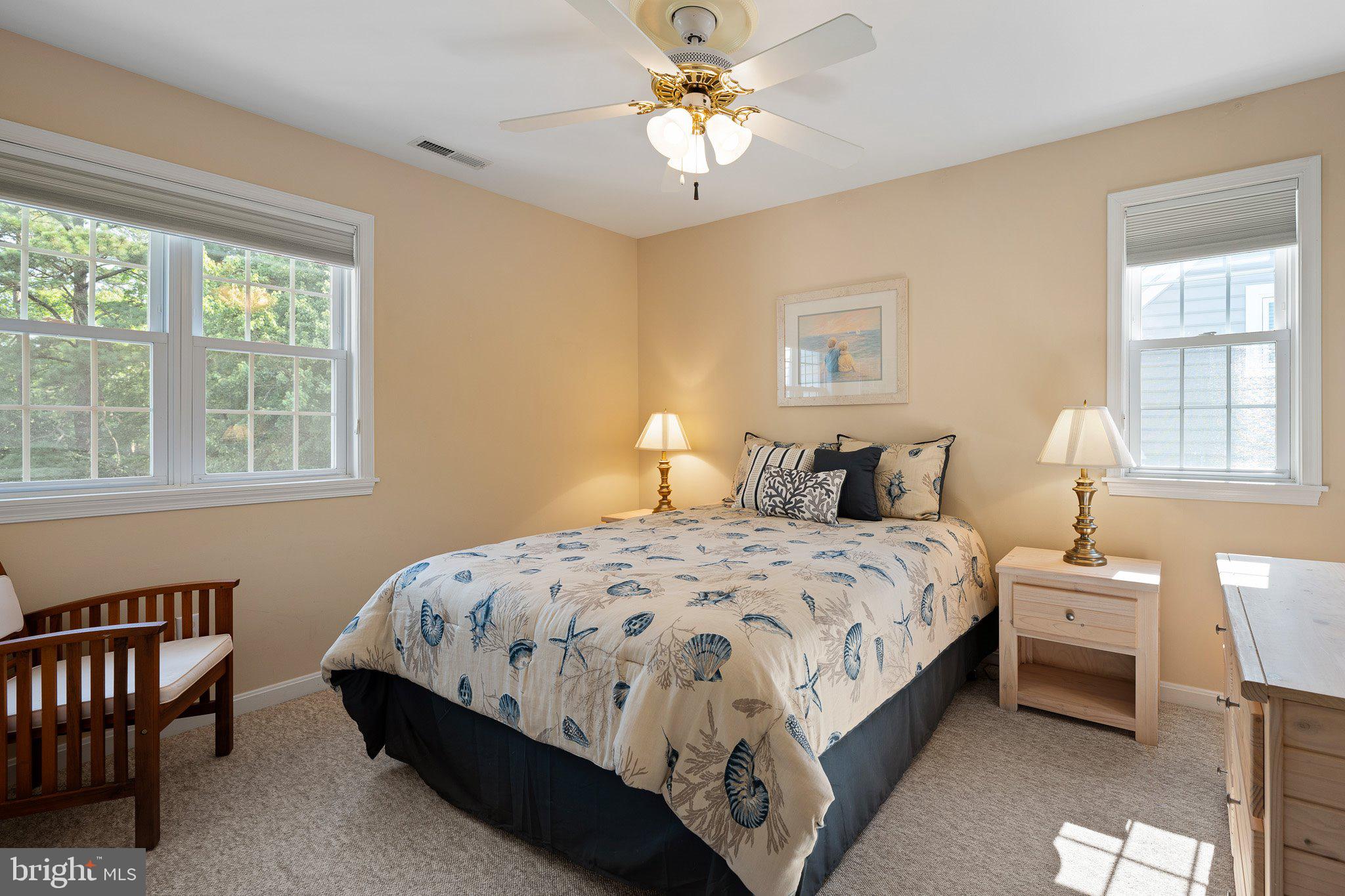 SALT POND - Residential