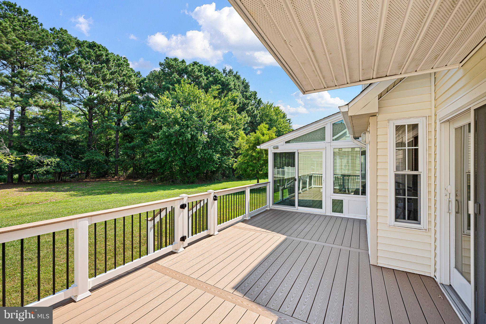 SALT POND - Residential