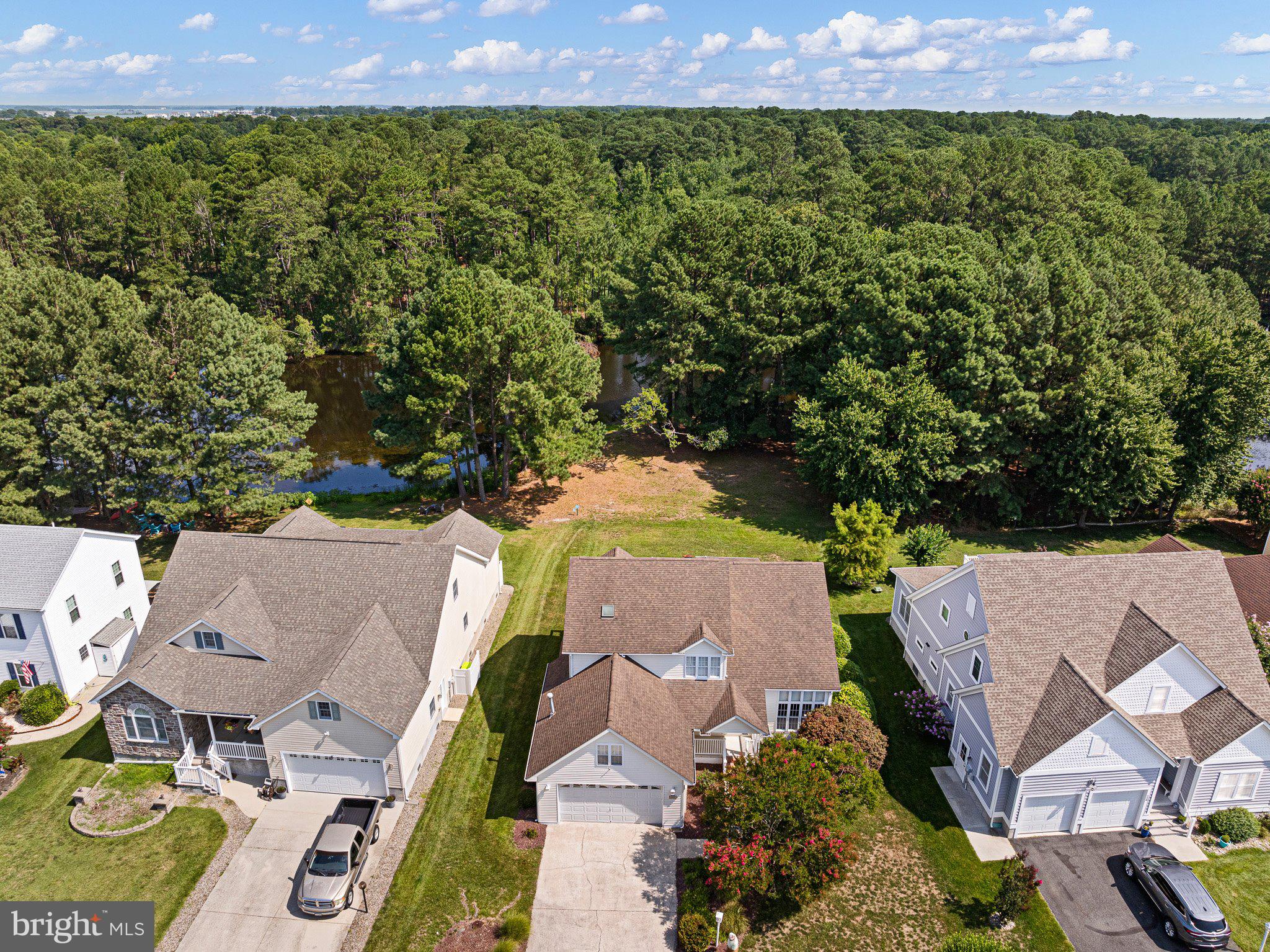 SALT POND - Residential