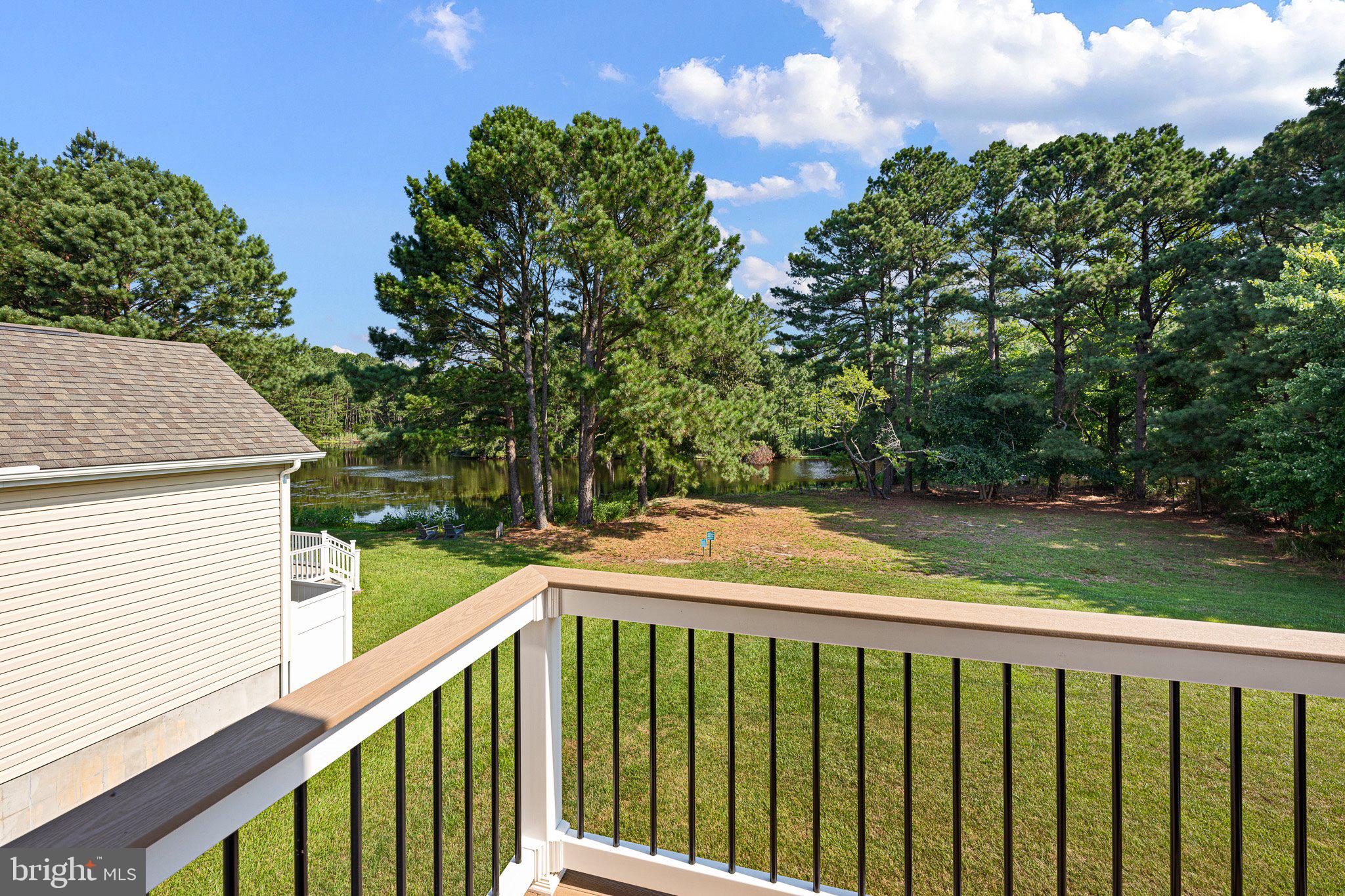 SALT POND - Residential