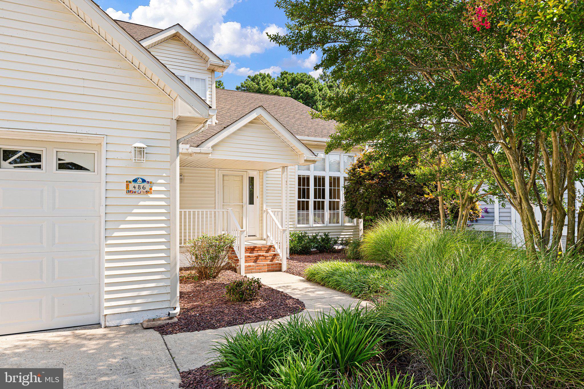 SALT POND - Residential