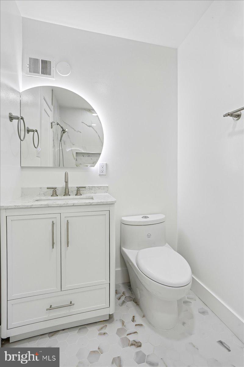 REGENCY ESTATES - Residential