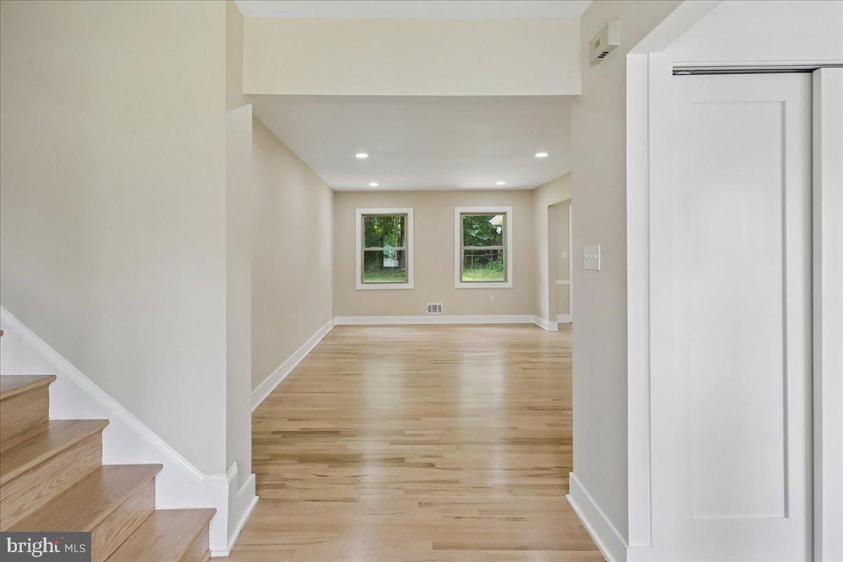 REGENCY ESTATES - Residential