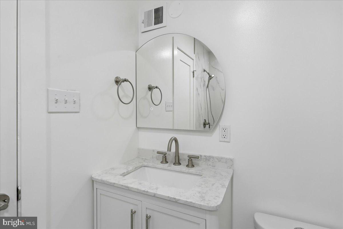REGENCY ESTATES - Residential