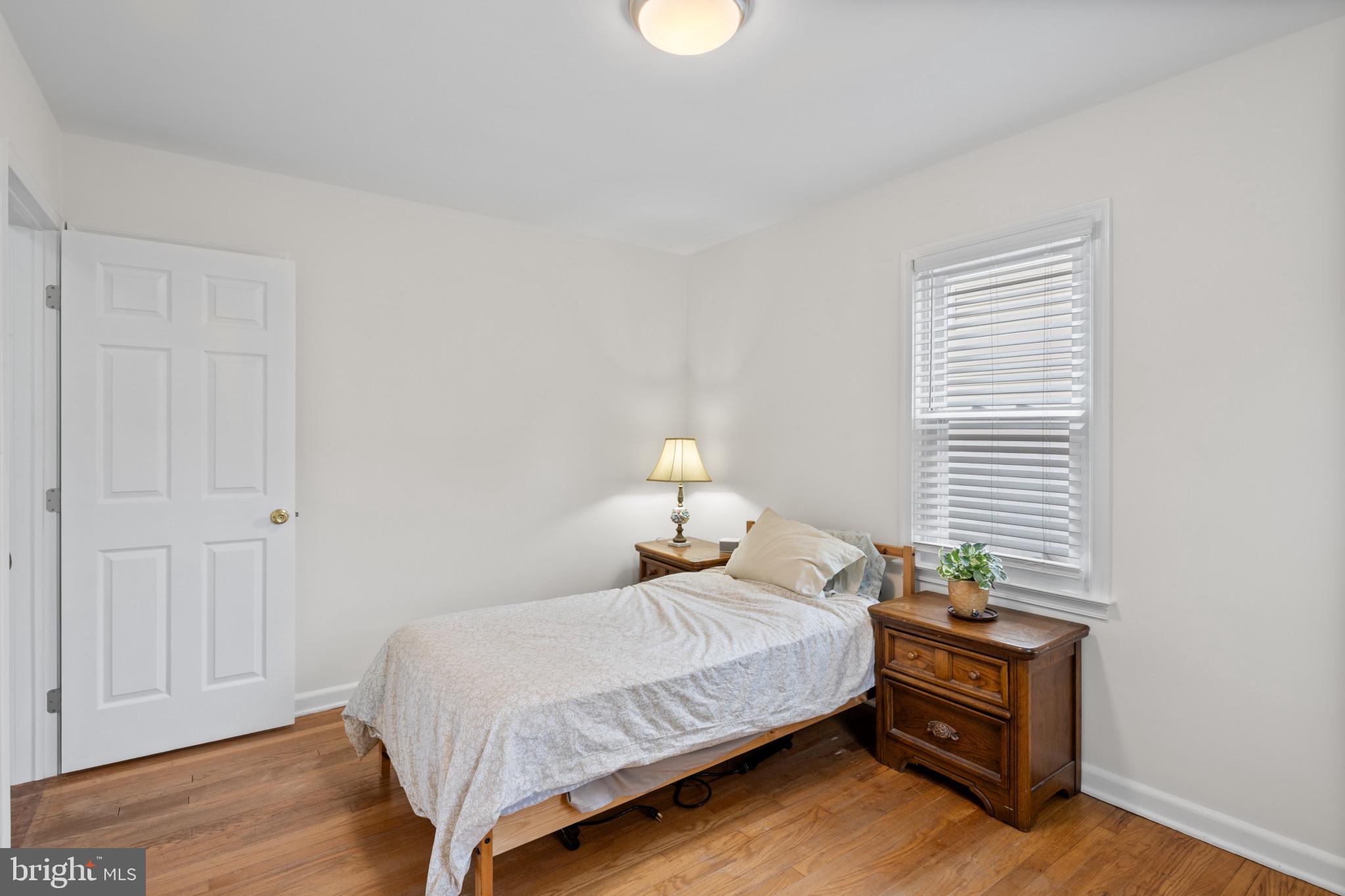 ROSELAND HEIGHTS - Residential