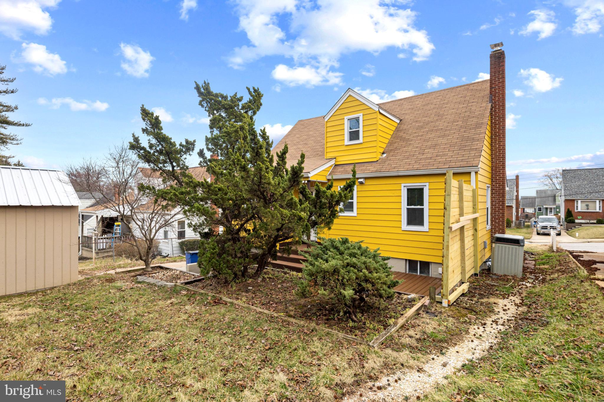 ROSELAND HEIGHTS - Residential