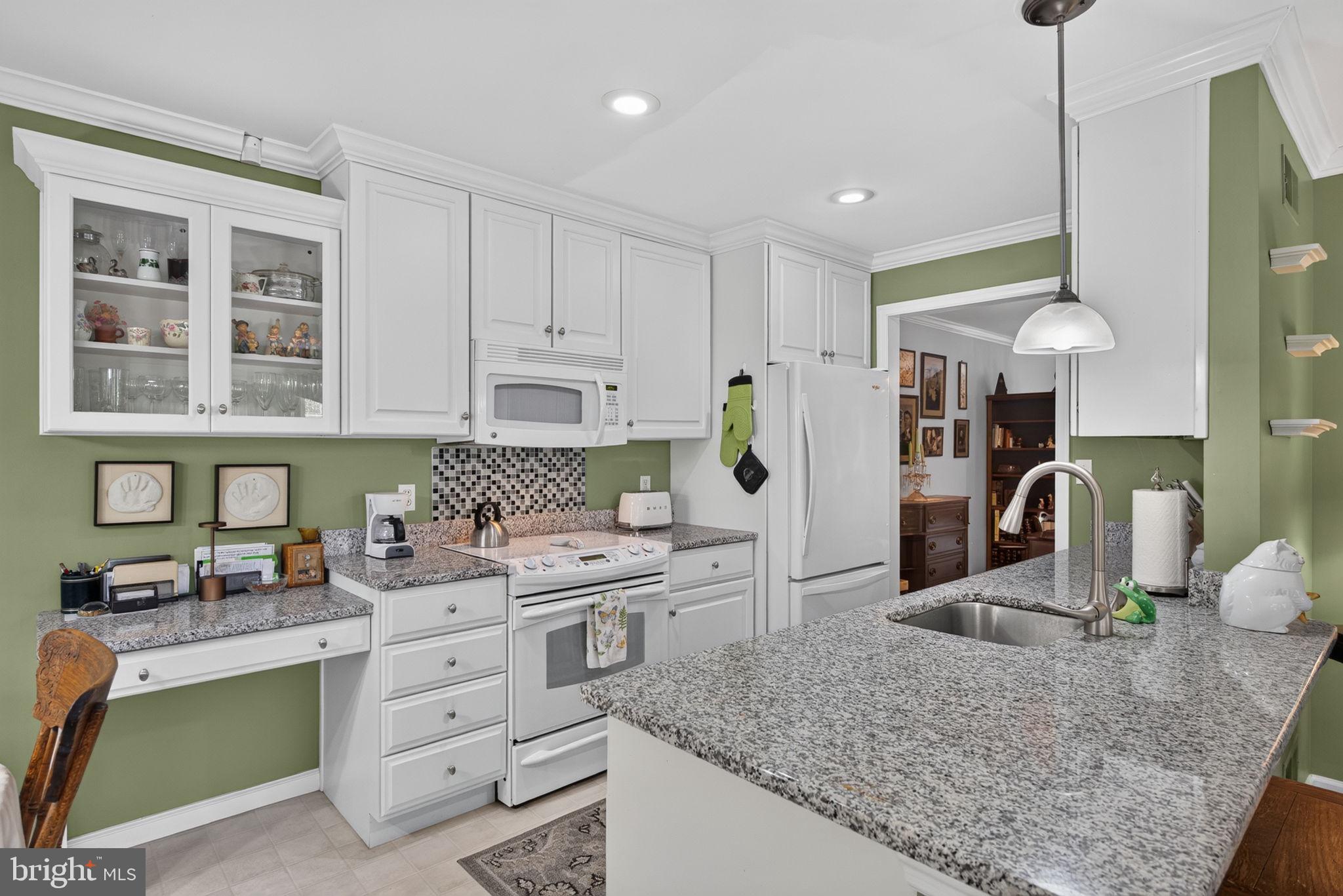 HAWK VALLEY CONDOS - Residential