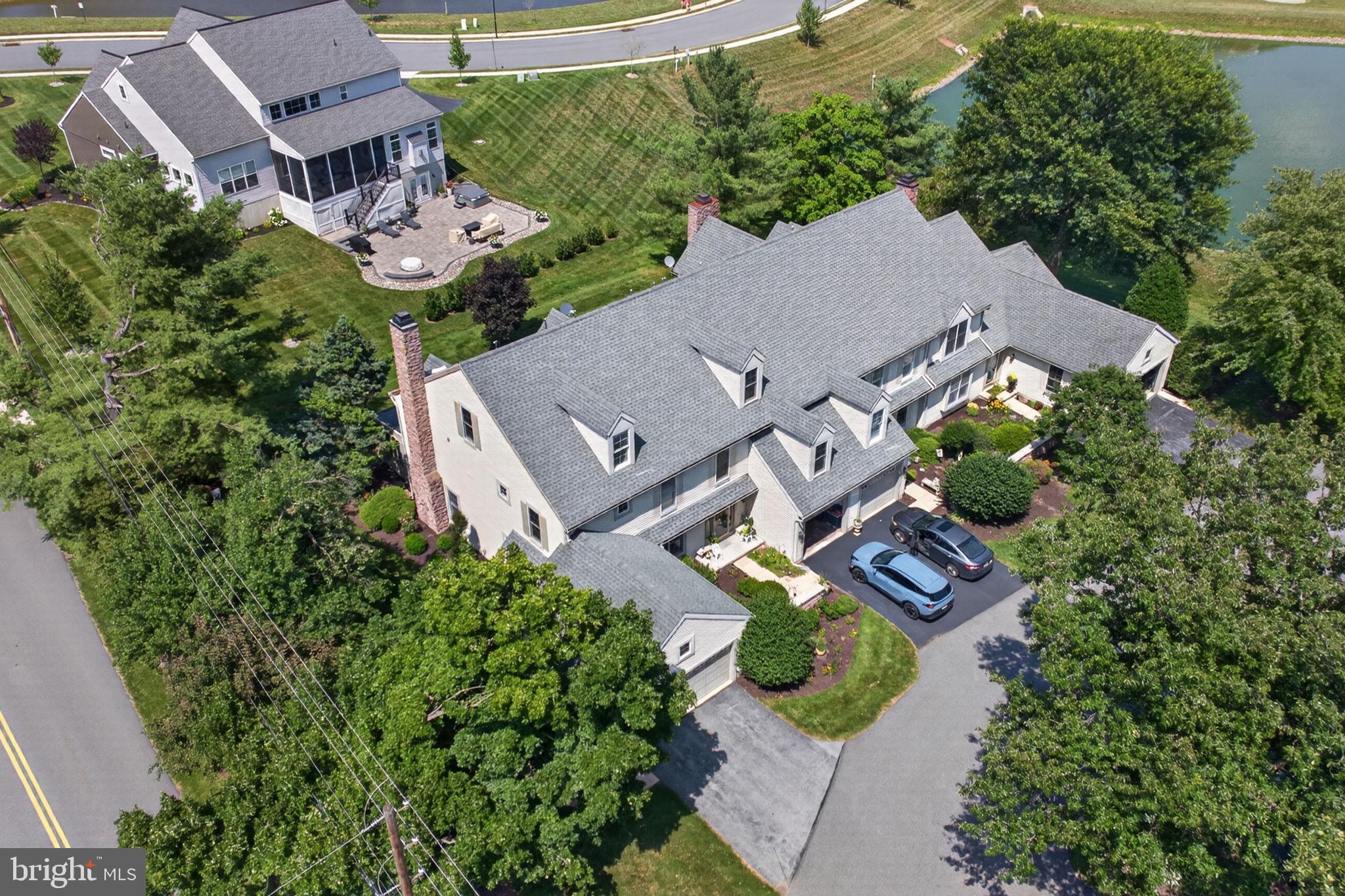HAWK VALLEY CONDOS - Residential