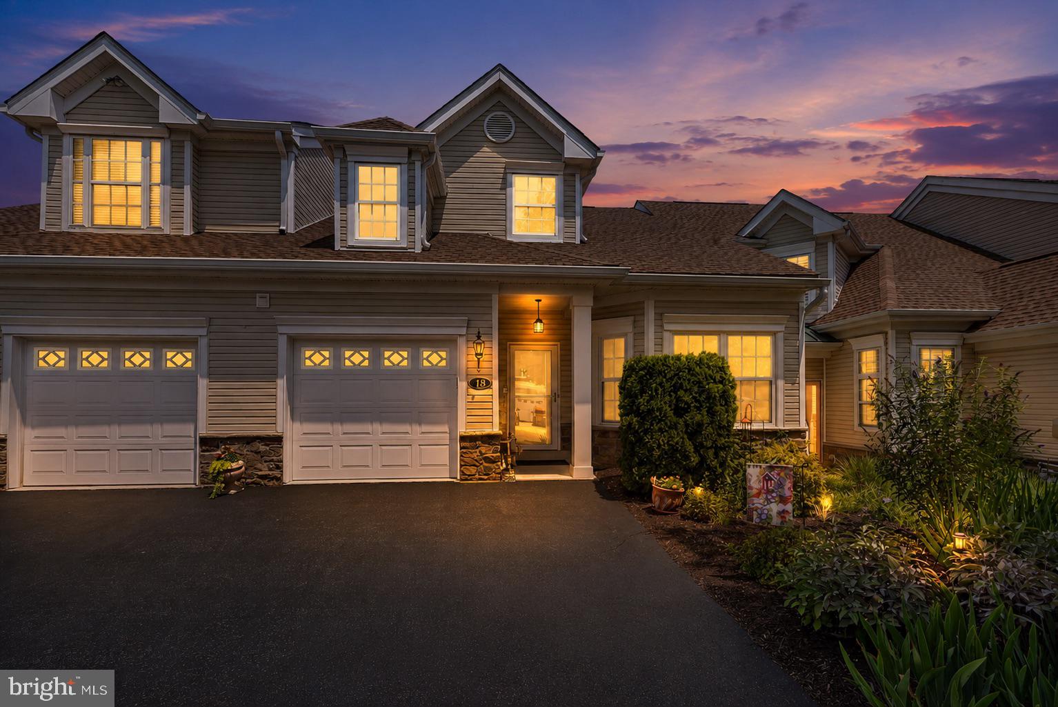 CREEKSIDE VILLAGE - Residential
