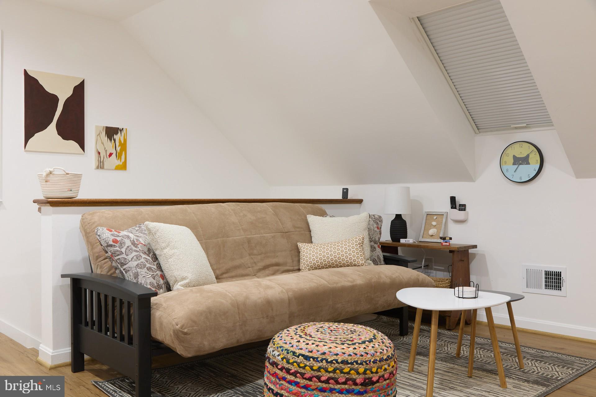 LOCKSLEY - Residential