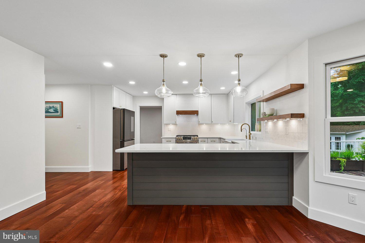 LOCKSLEY - Residential