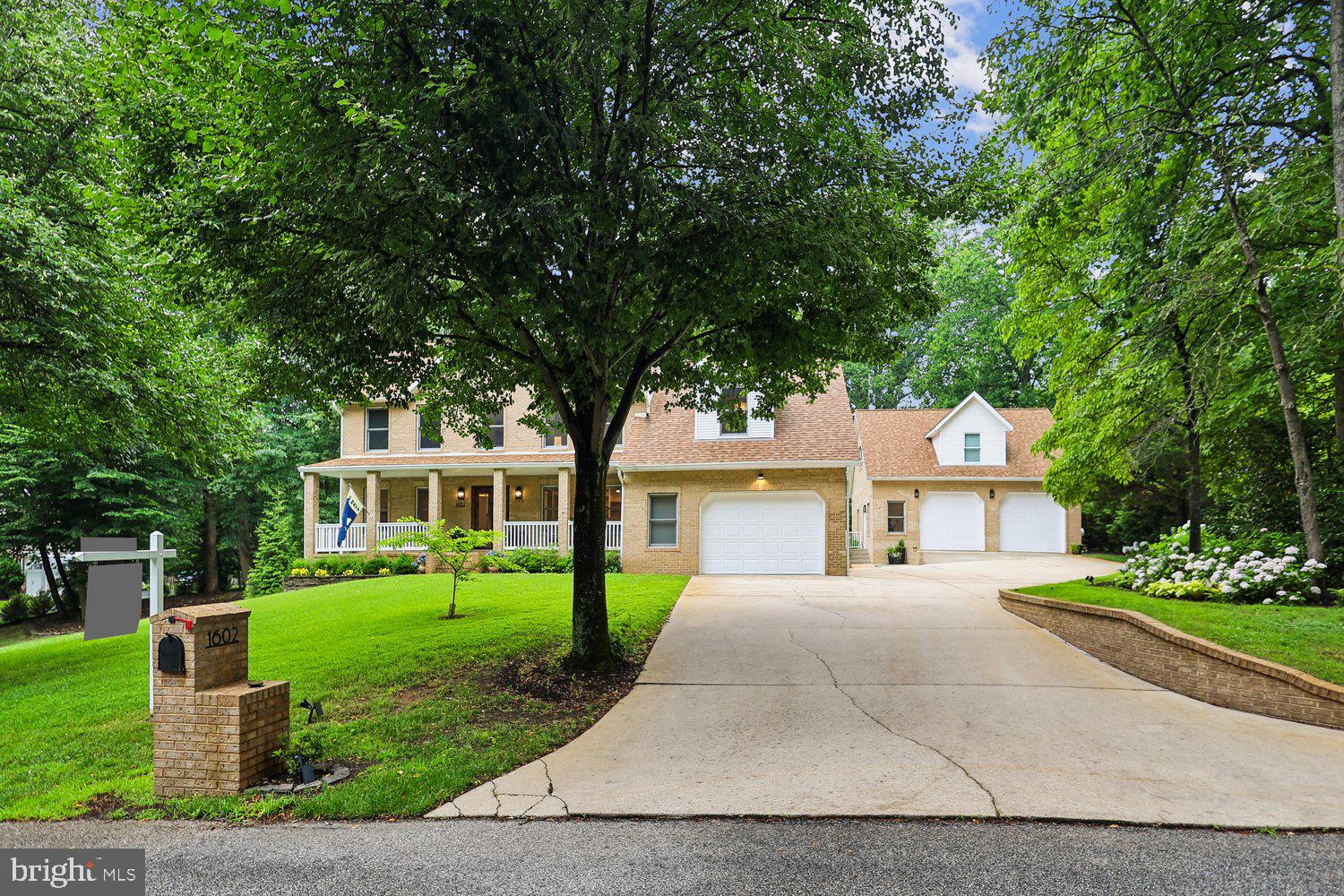 LOCKSLEY - Residential