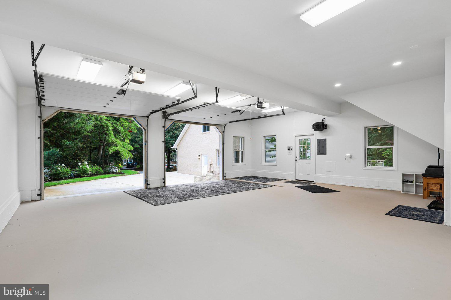 LOCKSLEY - Residential