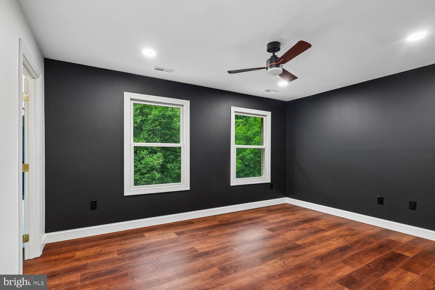 LOCKSLEY - Residential