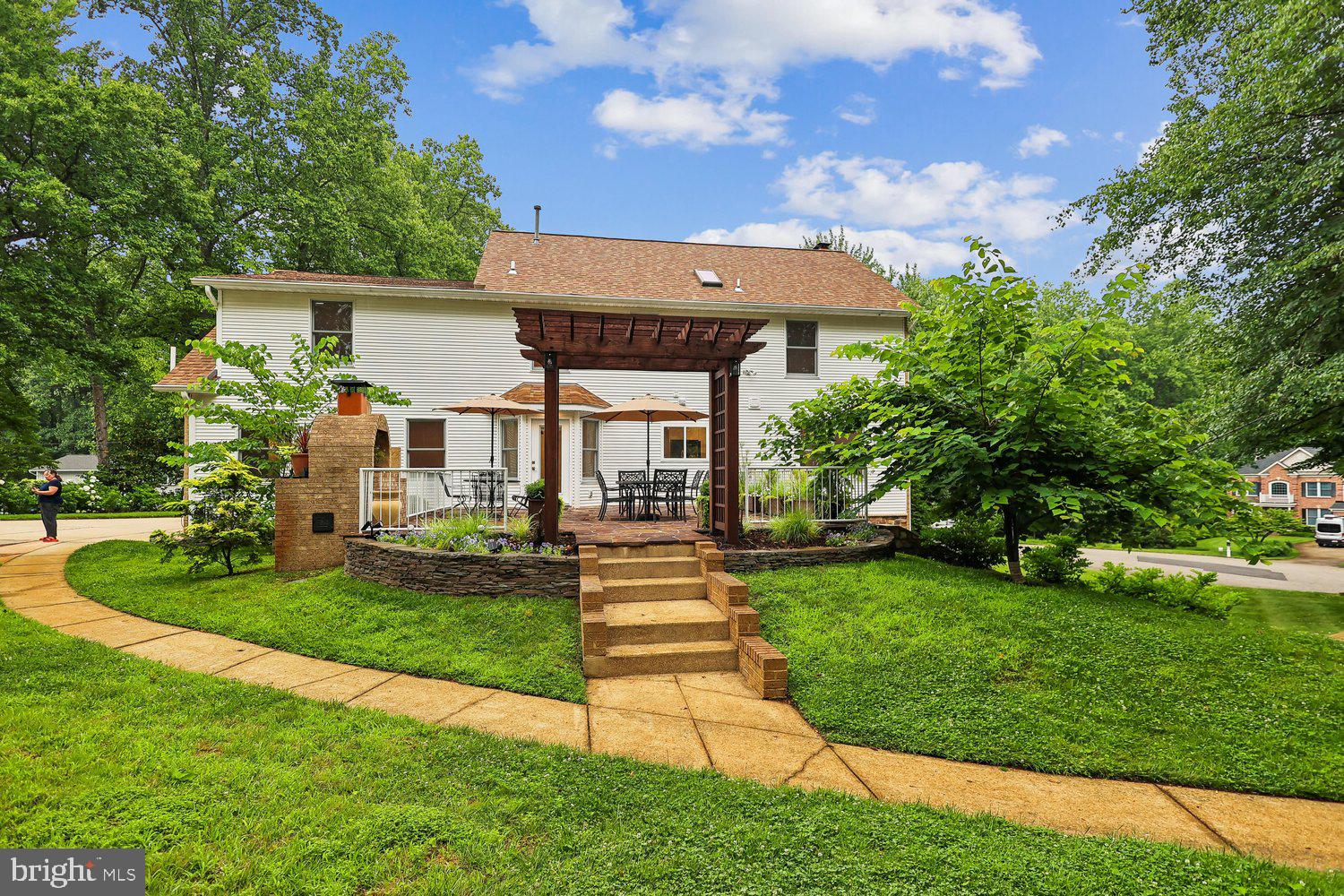 LOCKSLEY - Residential