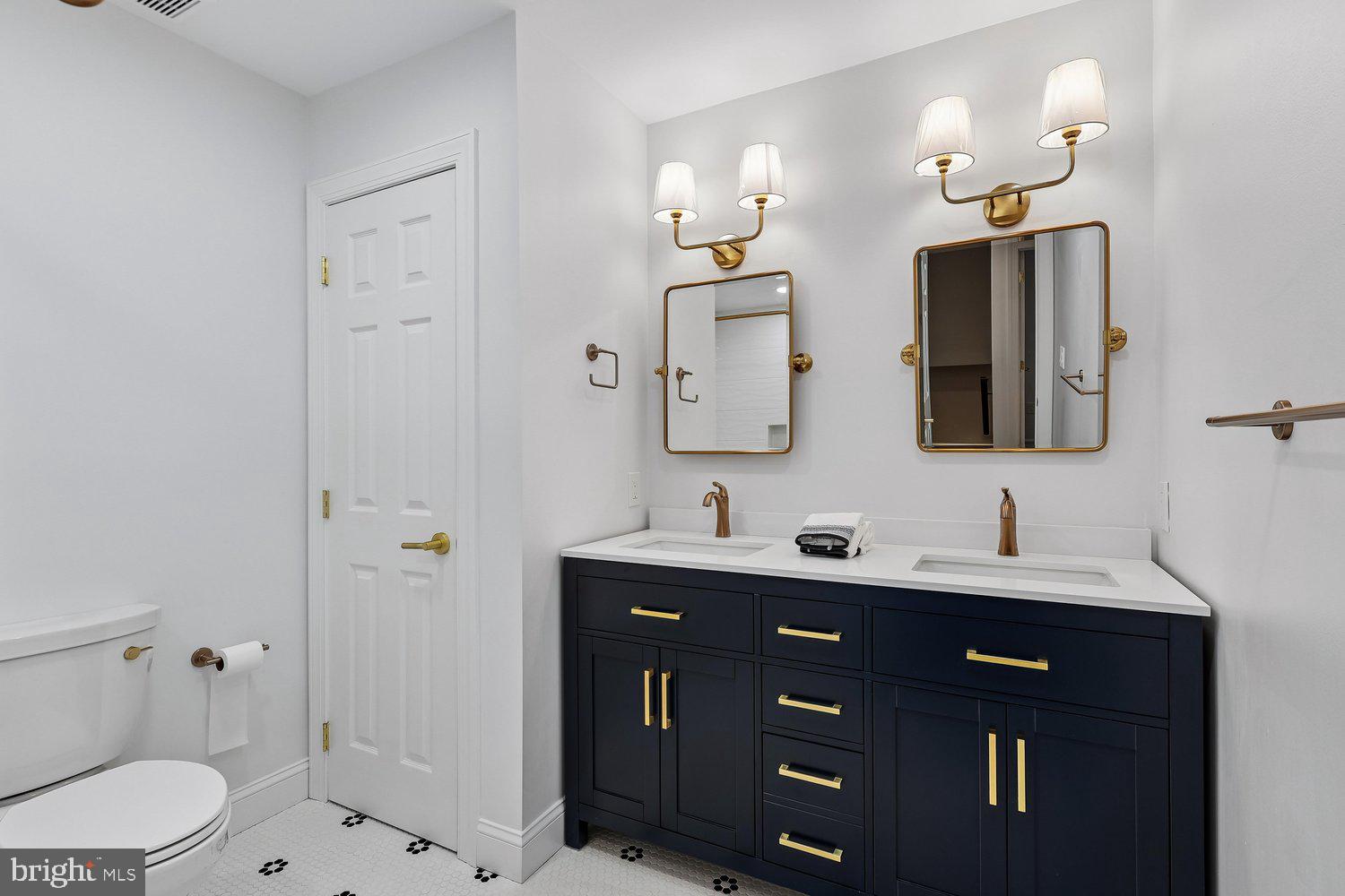 LOCKSLEY - Residential
