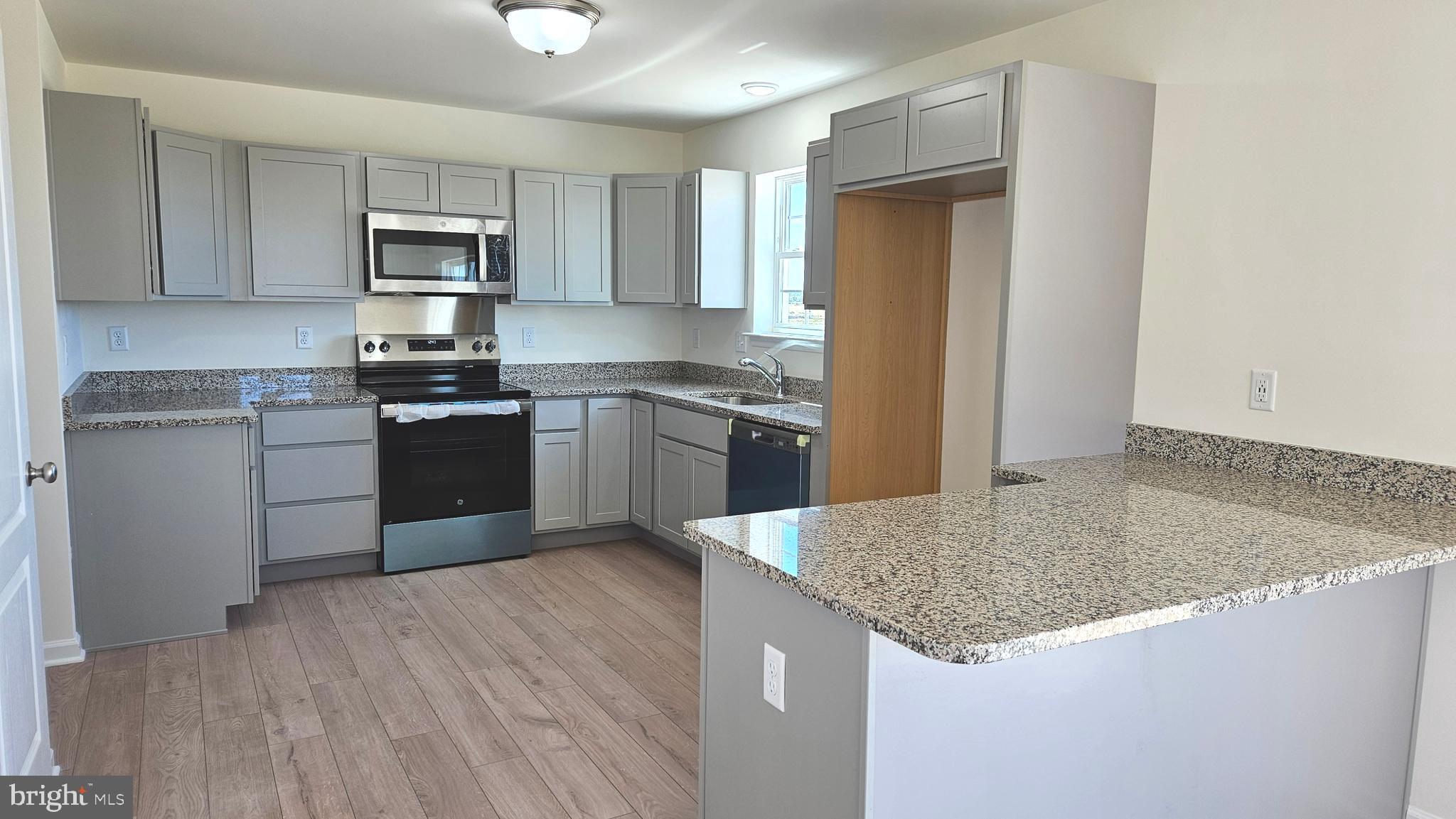 CENTERVILLE - Residential
