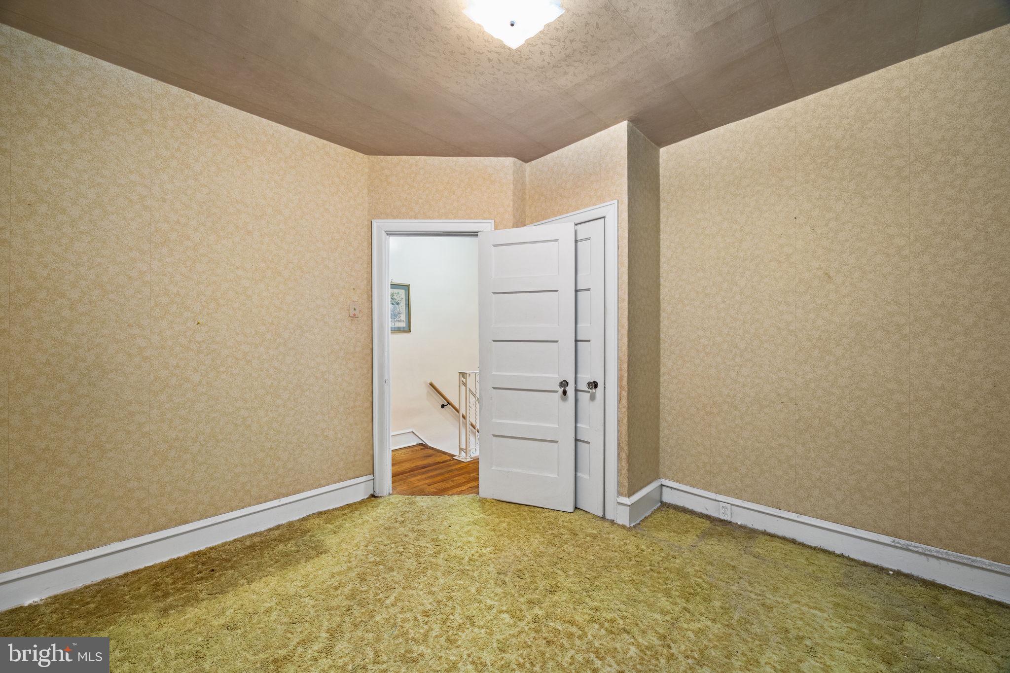 OLNEY - Residential