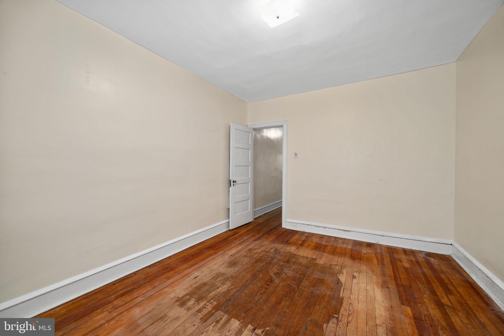 OLNEY - Residential