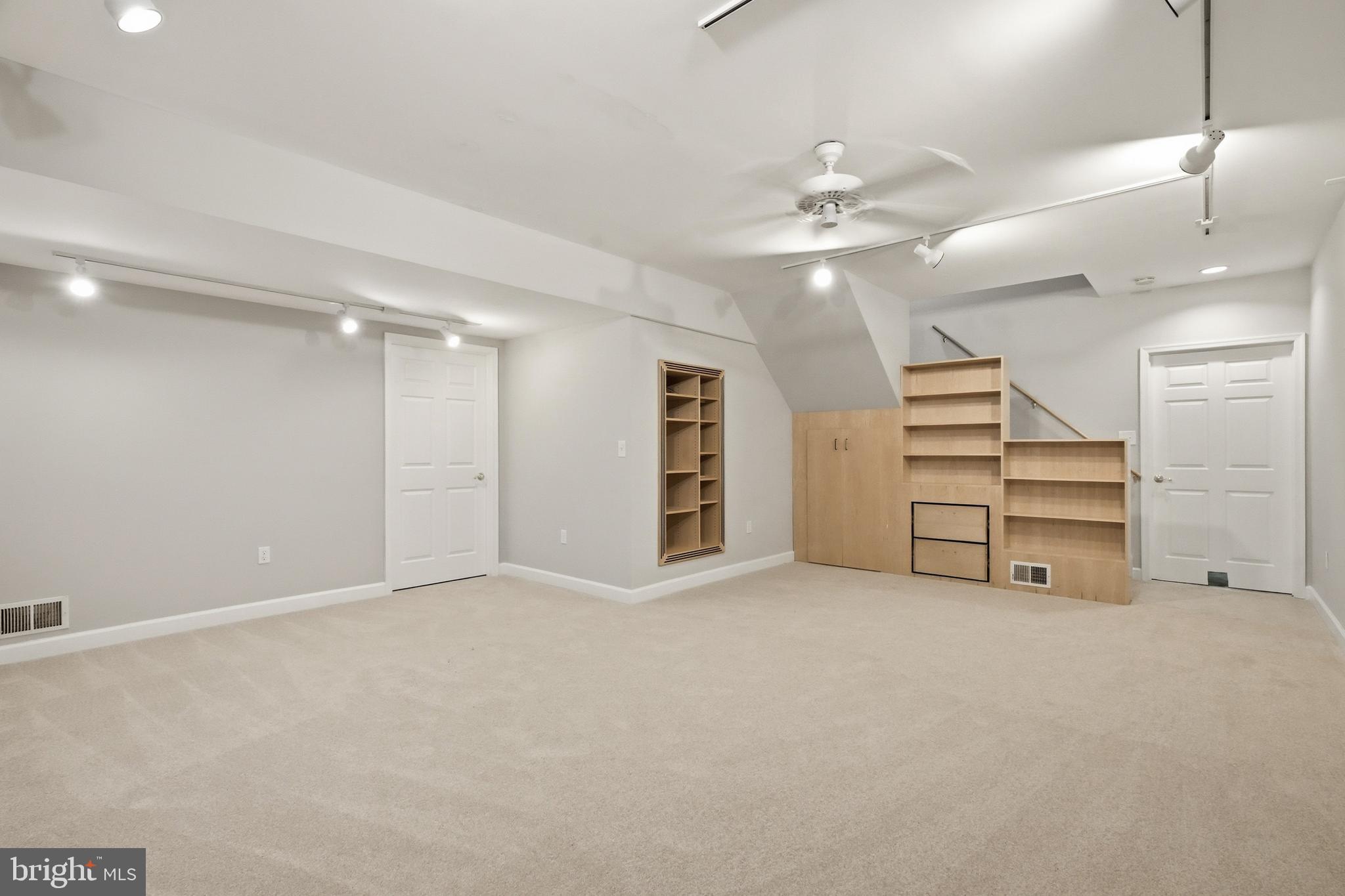 PARKTON - Residential