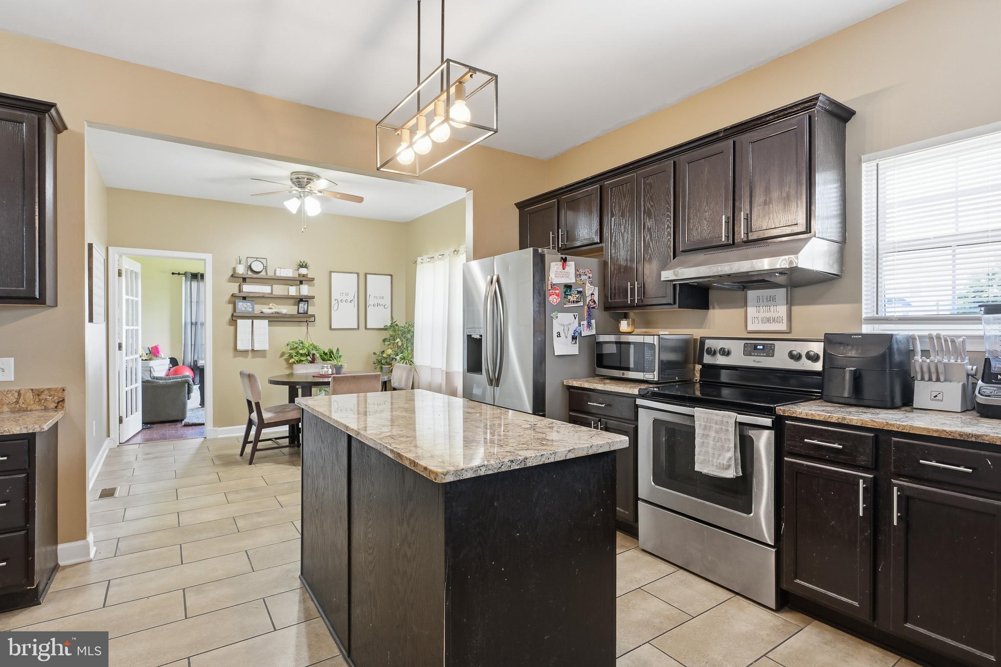 ODESSA CHASE - Residential