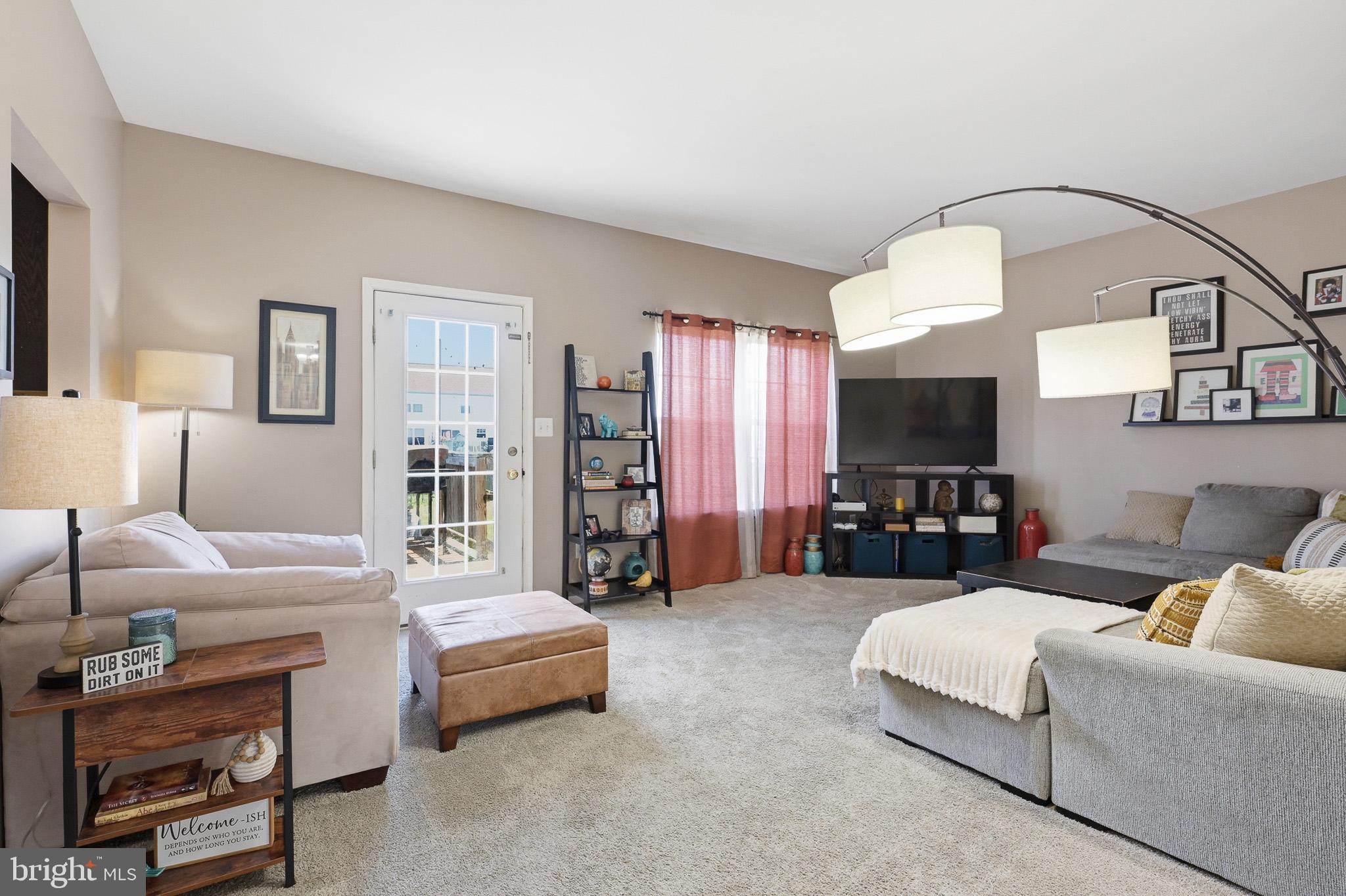 ODESSA CHASE - Residential