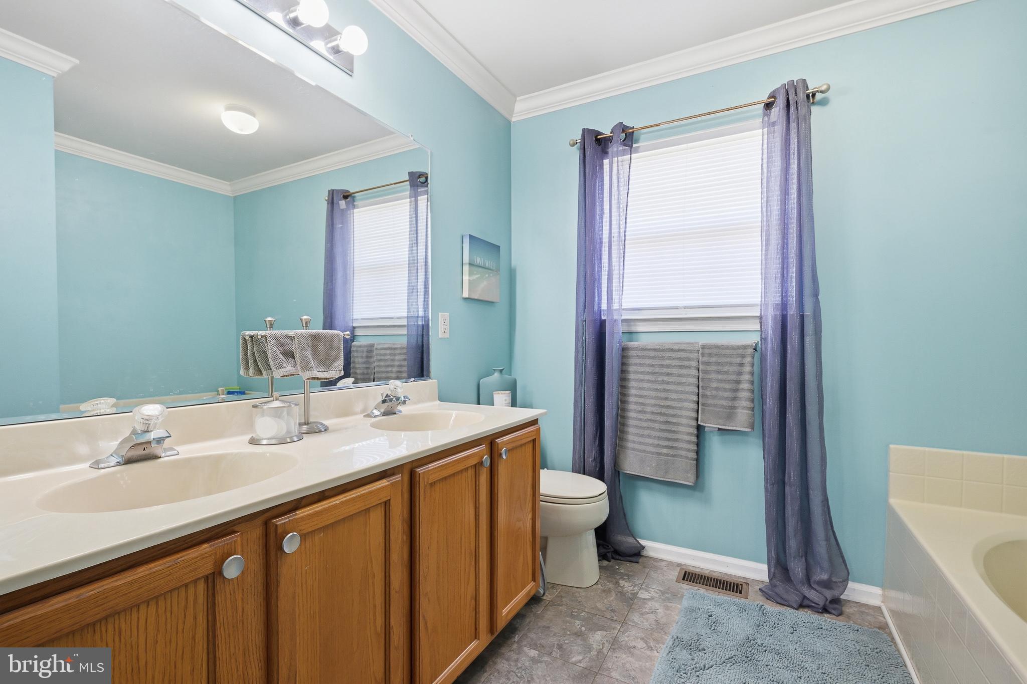 ODESSA CHASE - Residential