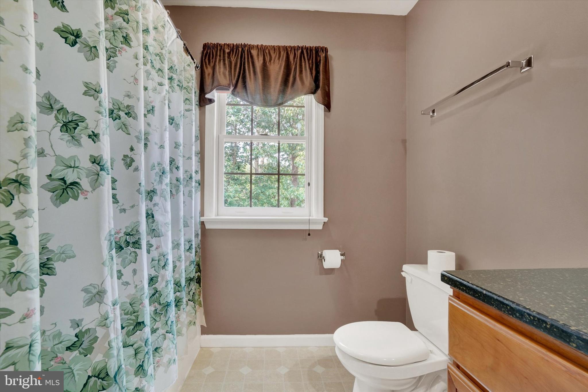 SARAH WOODS - Residential