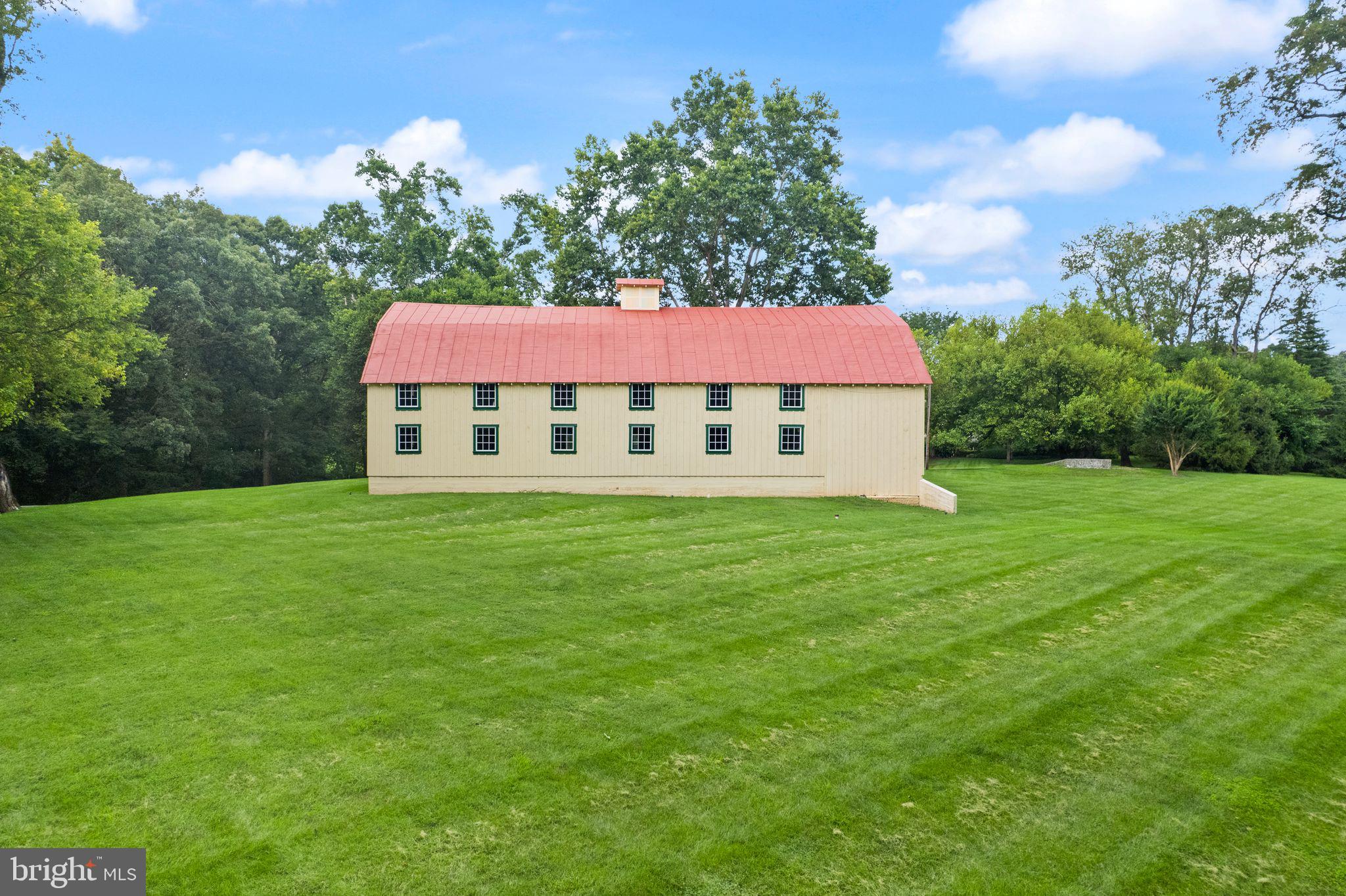 POPES HEAD ESTATES - Residential