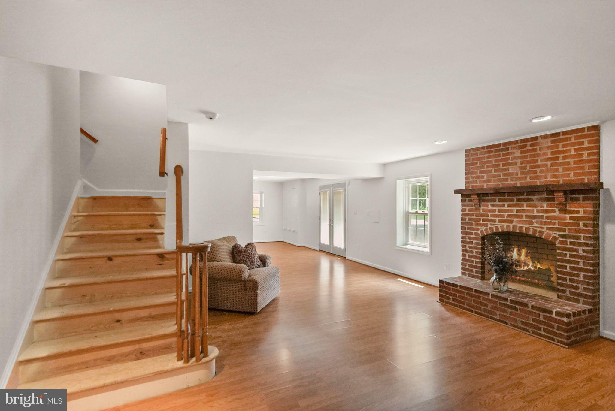 POPES HEAD ESTATES - Residential