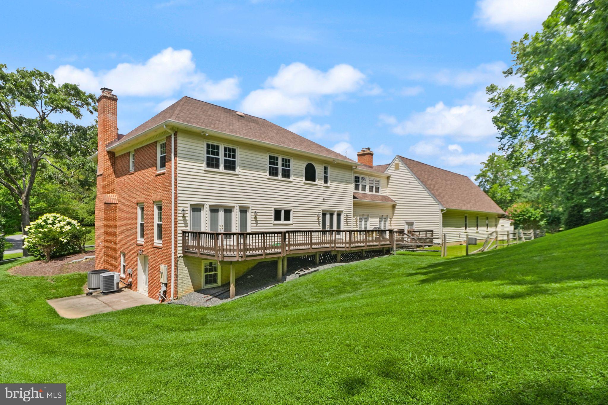 POPES HEAD ESTATES - Residential