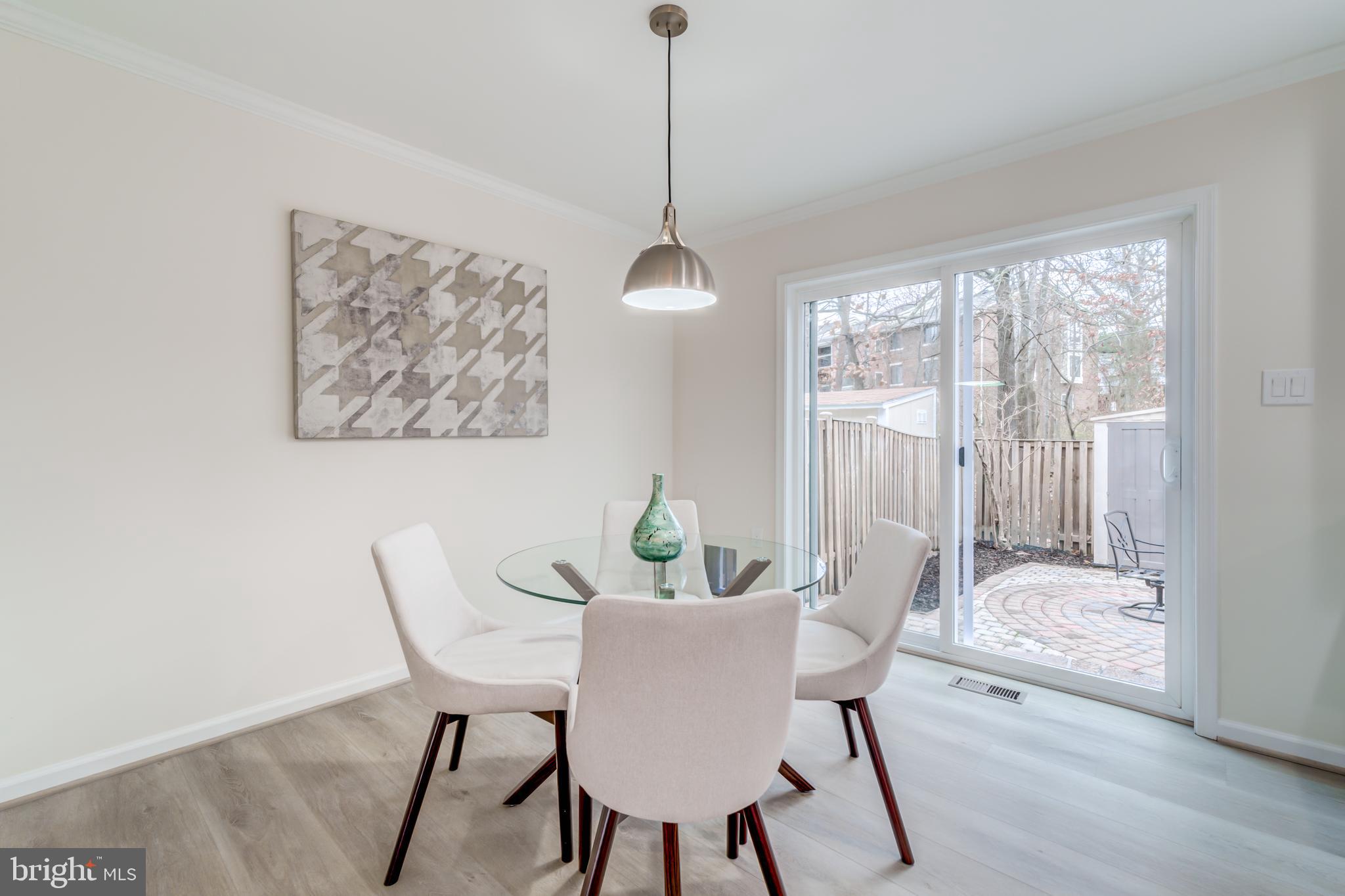 WEST SPRINGFIELD MEWS - Residential