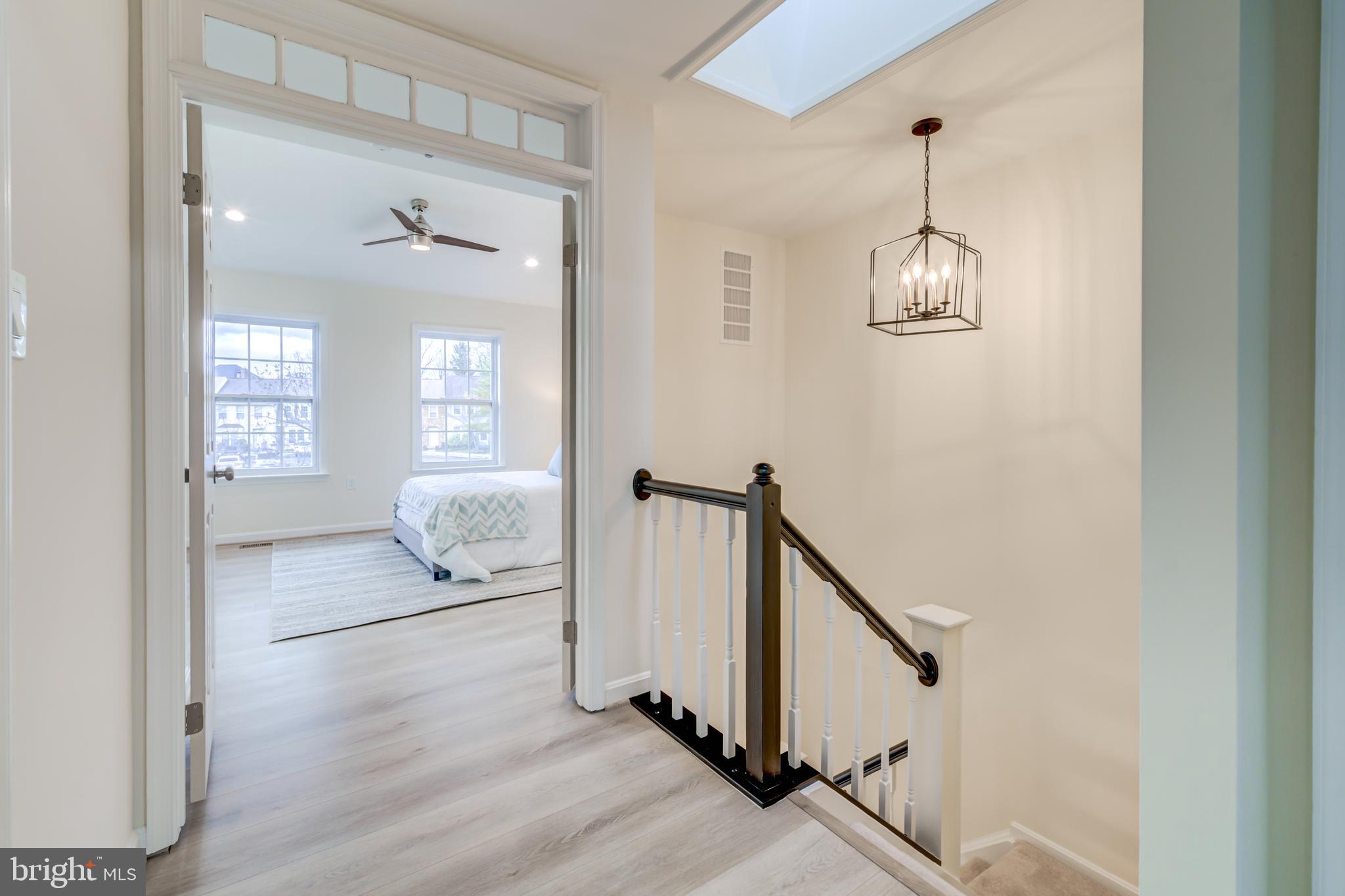 WEST SPRINGFIELD MEWS - Residential