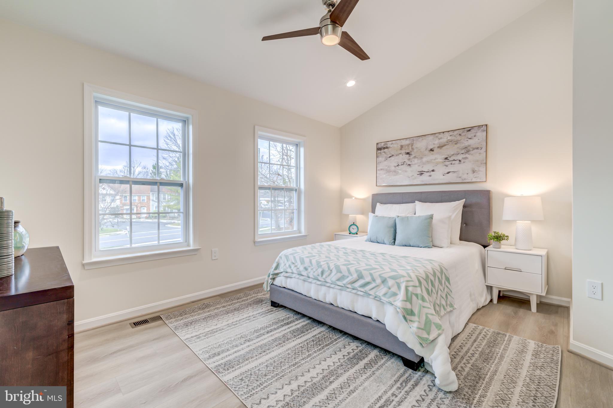 WEST SPRINGFIELD MEWS - Residential