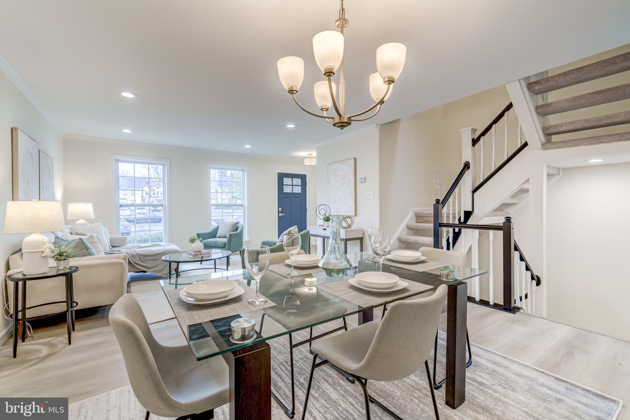 WEST SPRINGFIELD MEWS - Residential