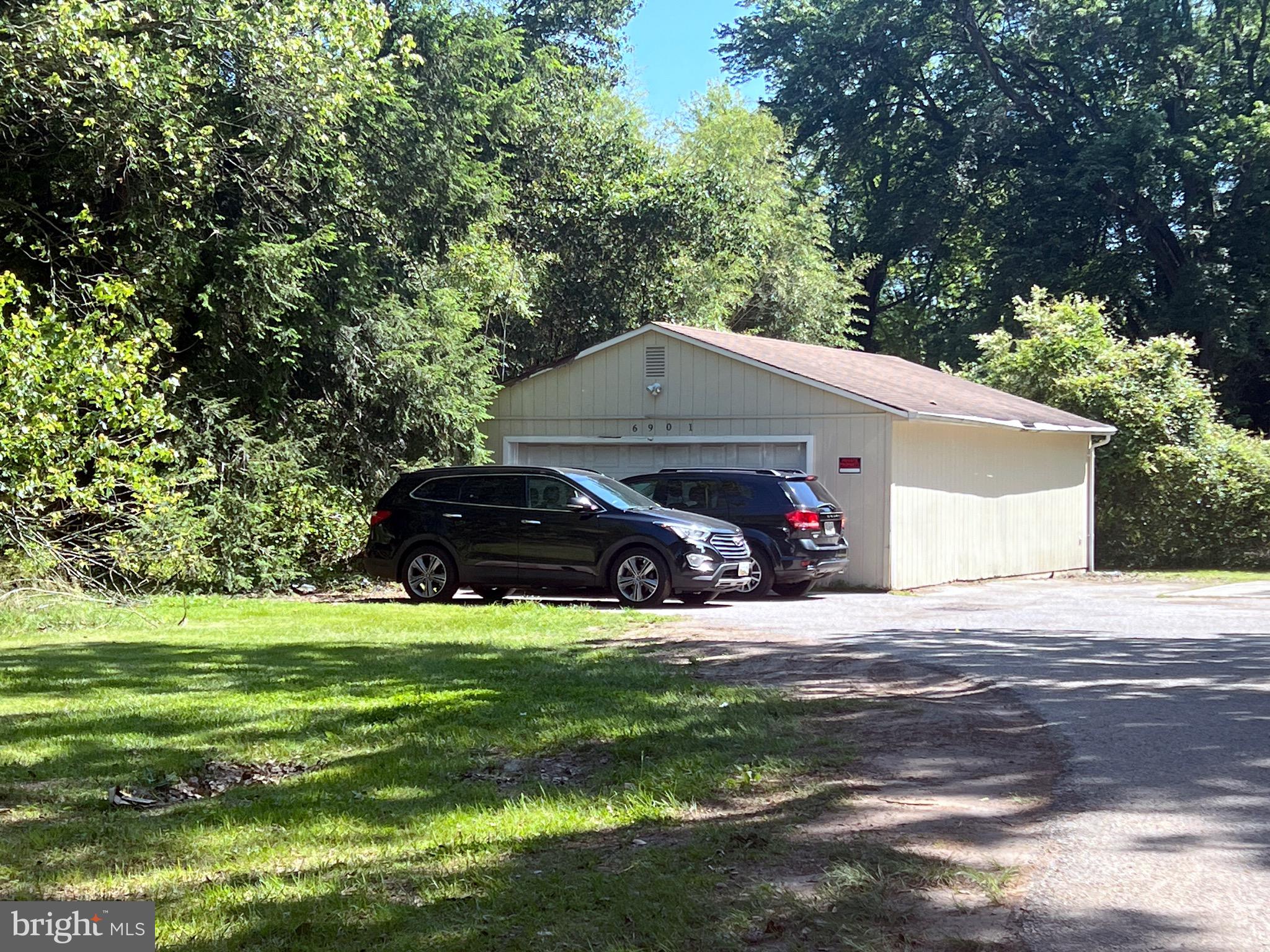 GLENDALE - Commercial Lease