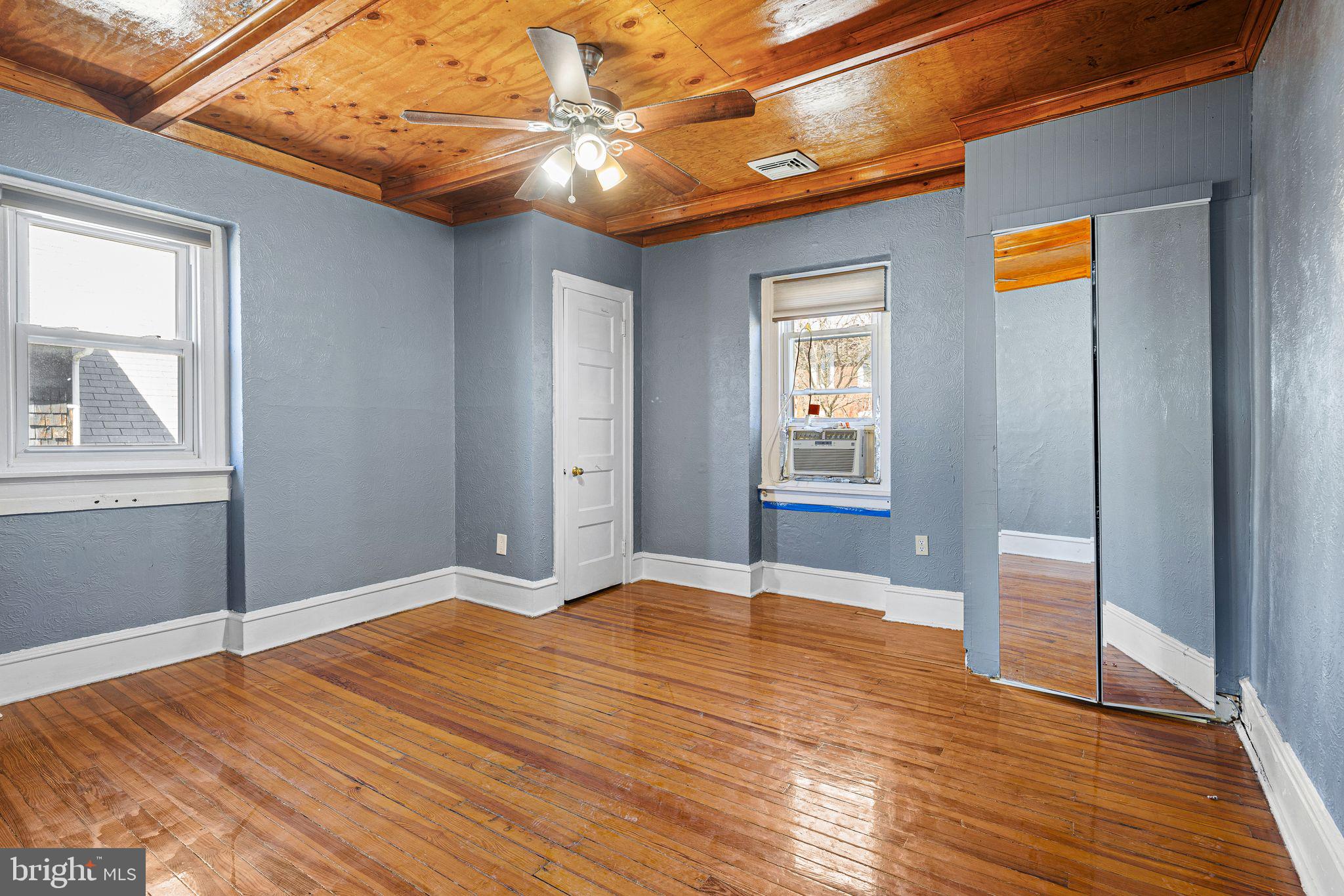 OVERBROOK PARK - Residential Income