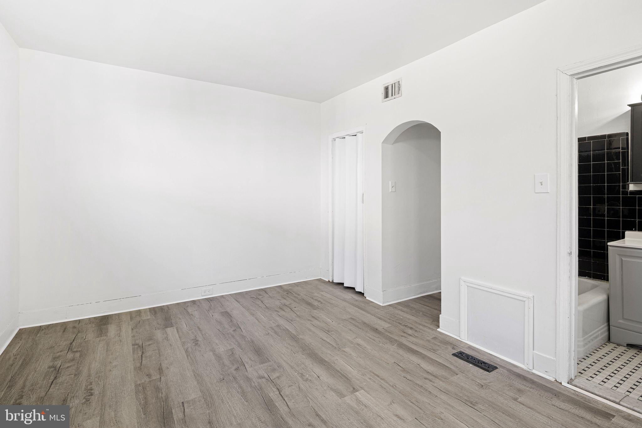 OVERBROOK PARK - Residential Income